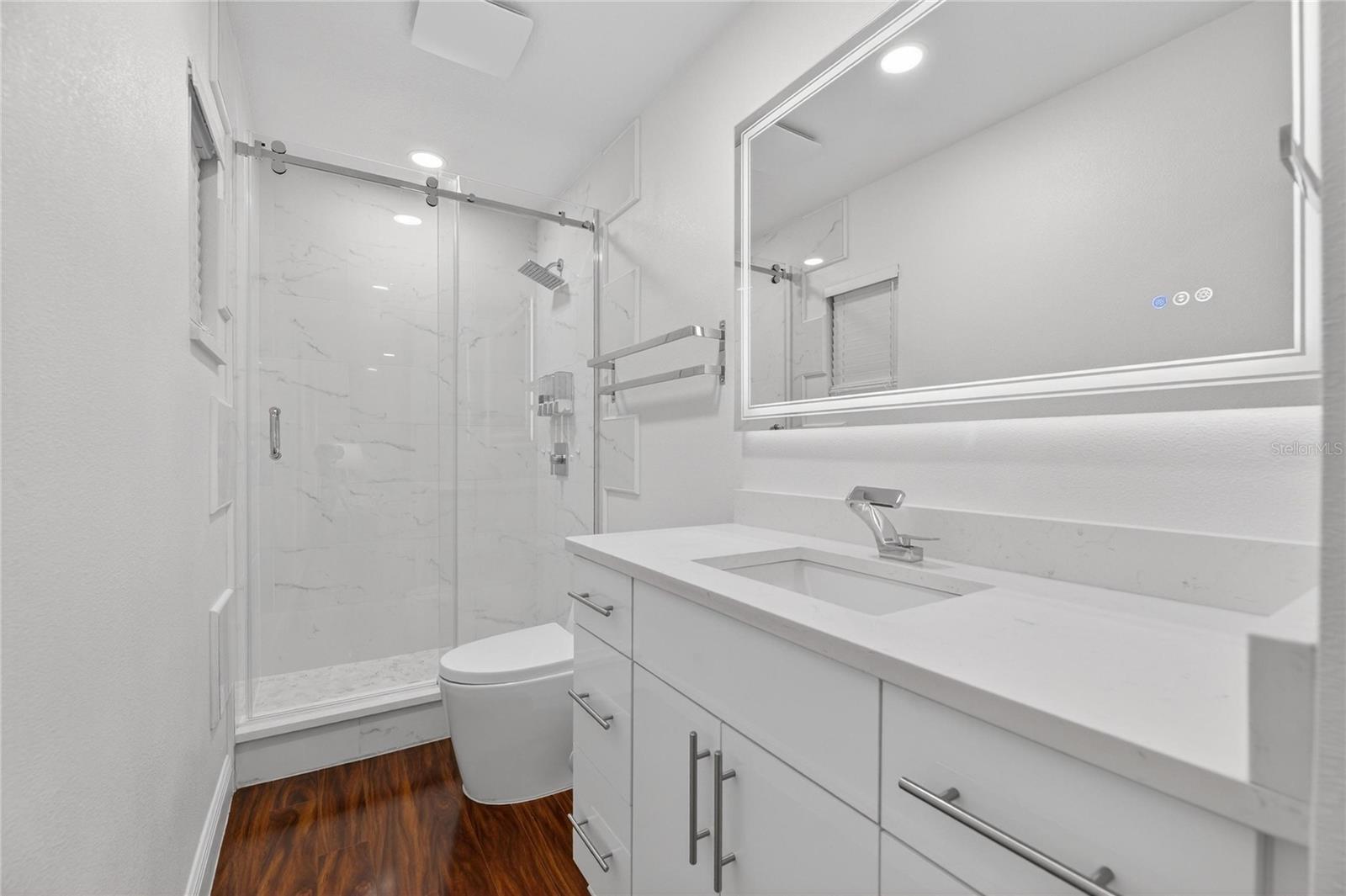 BLOOMINGDALE SEC B UNIT 2 - Residential