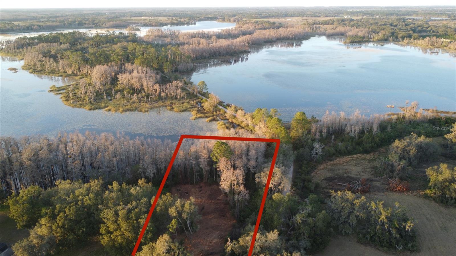 GROVELAND FARMS 17-23-25 - Land