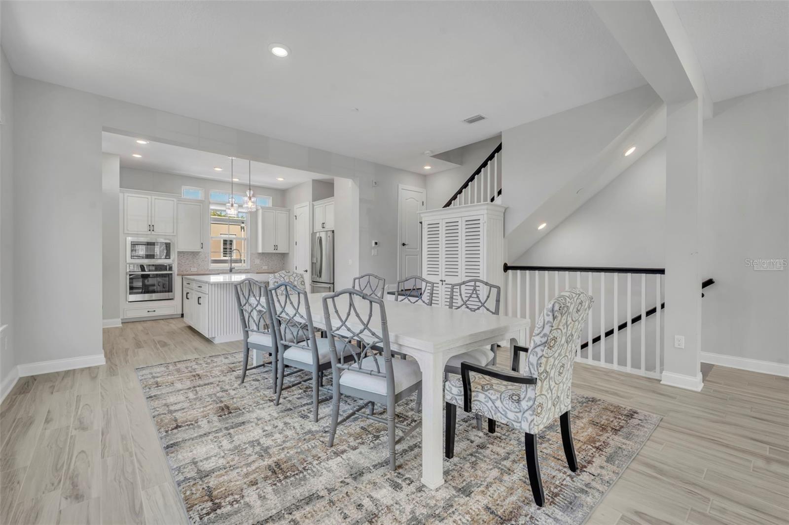 LAKE EOLA HEIGHTS - Residential