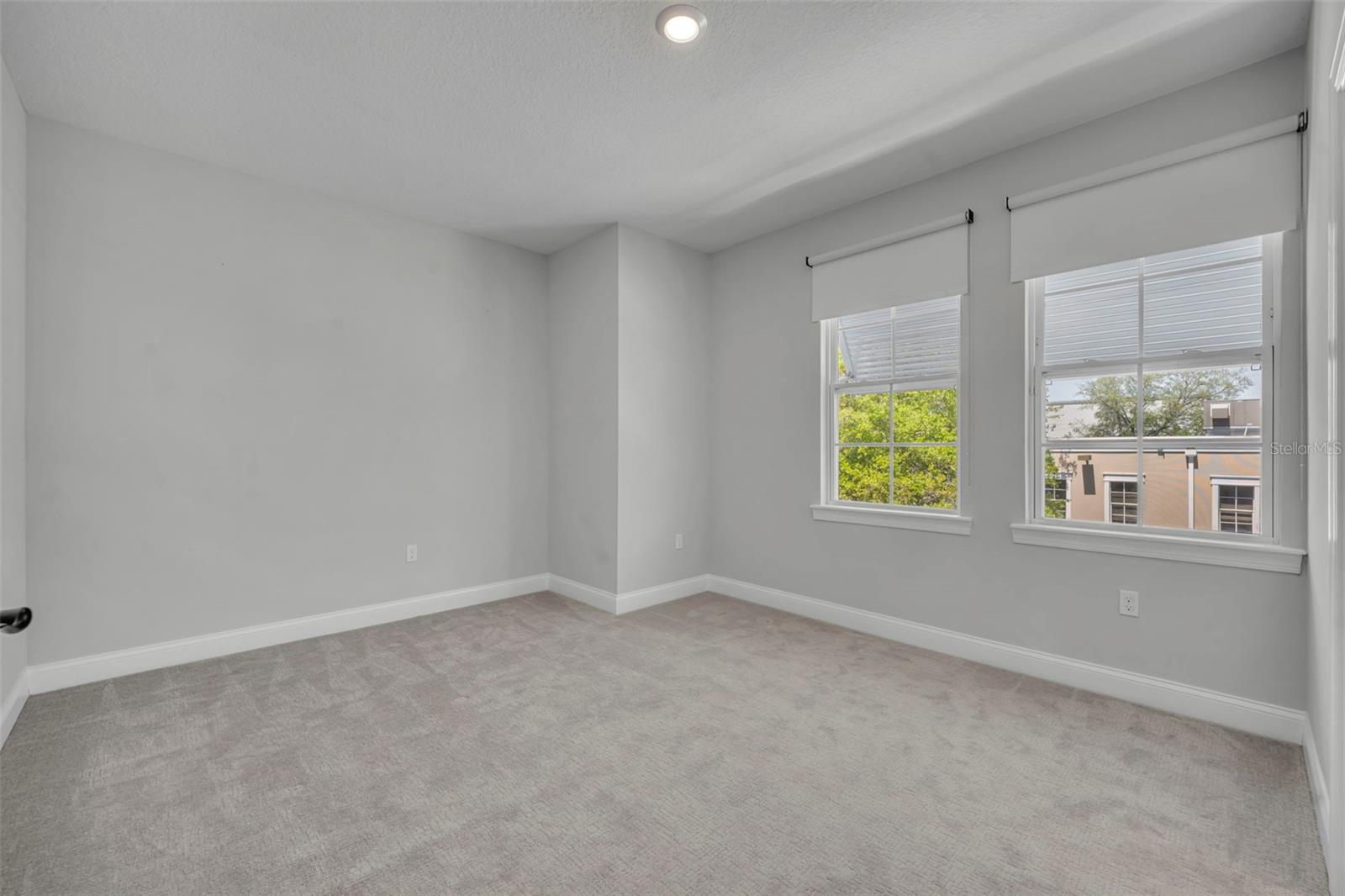 LAKE EOLA HEIGHTS - Residential