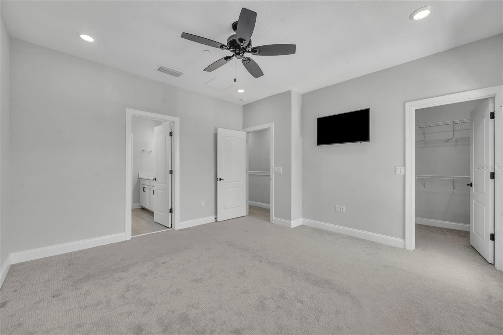 LAKE EOLA HEIGHTS - Residential