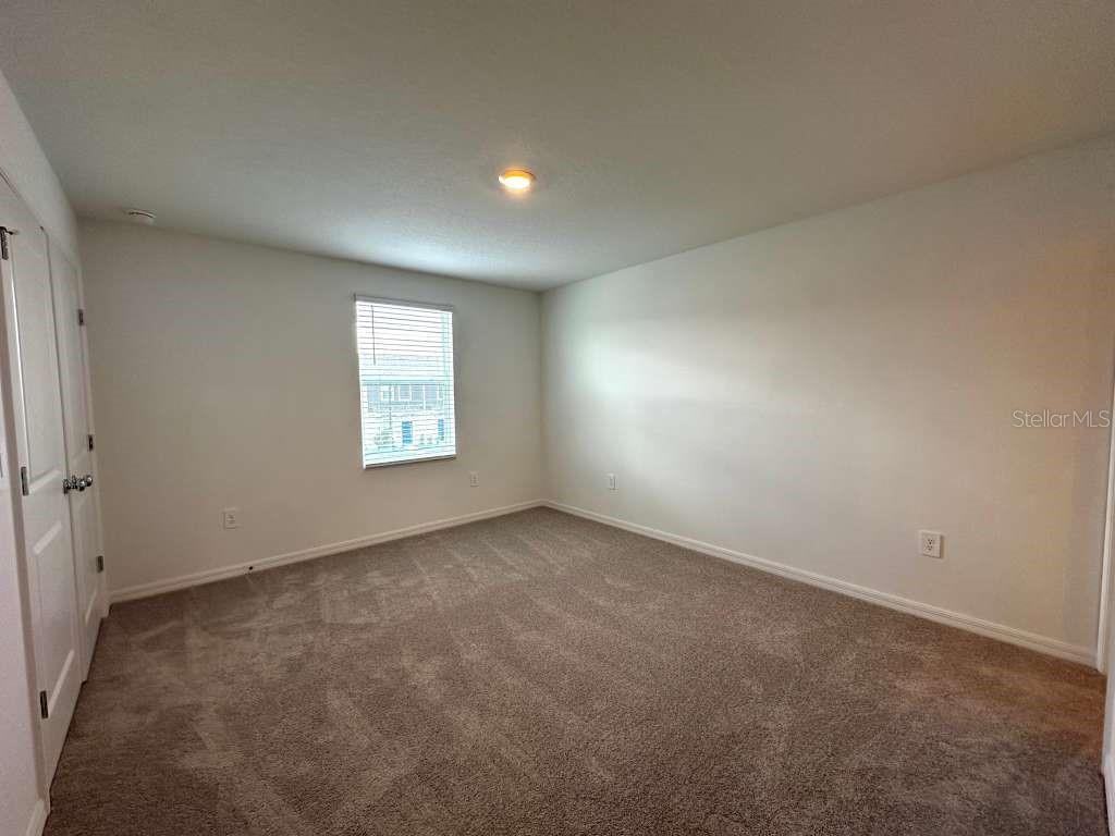 THE TOWNHOMES AT WESTVIEW - Residential Lease