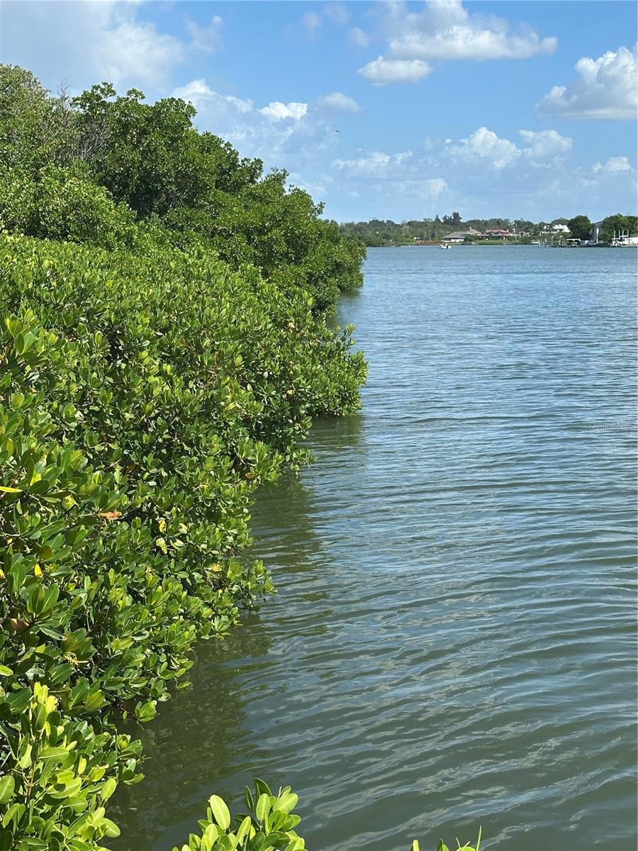 HIDDEN HARBOUR - Residential Lease