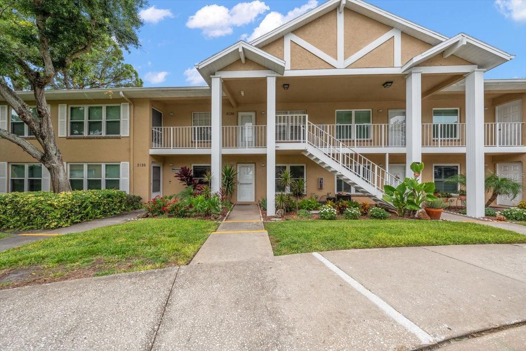 Photo of 2128 Gulf View Boulevard #2128, Dunedin, FL 34698 (MLS # TB8516839)