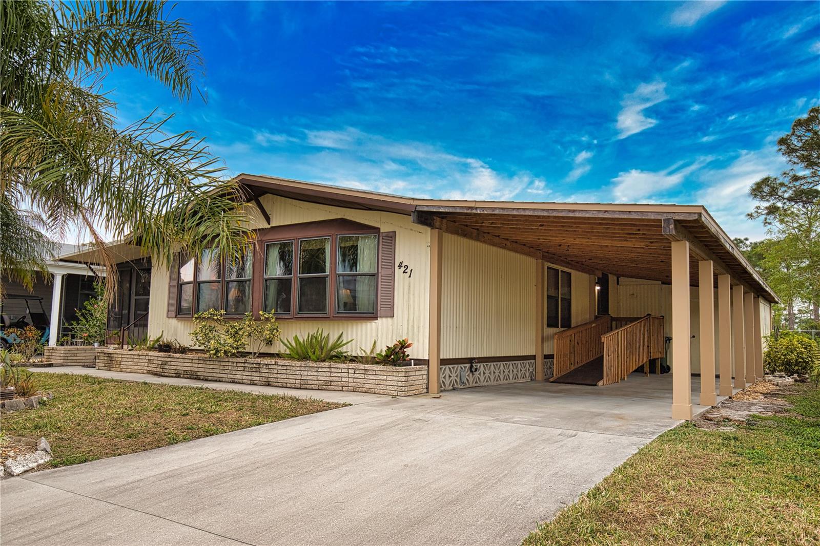 421 VILLA NUEVA CIRCLE