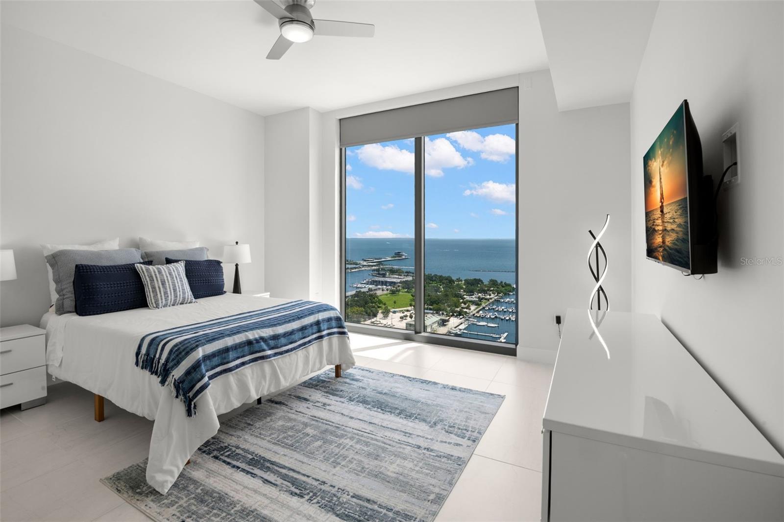 SALTAIRE CONDO - Residential