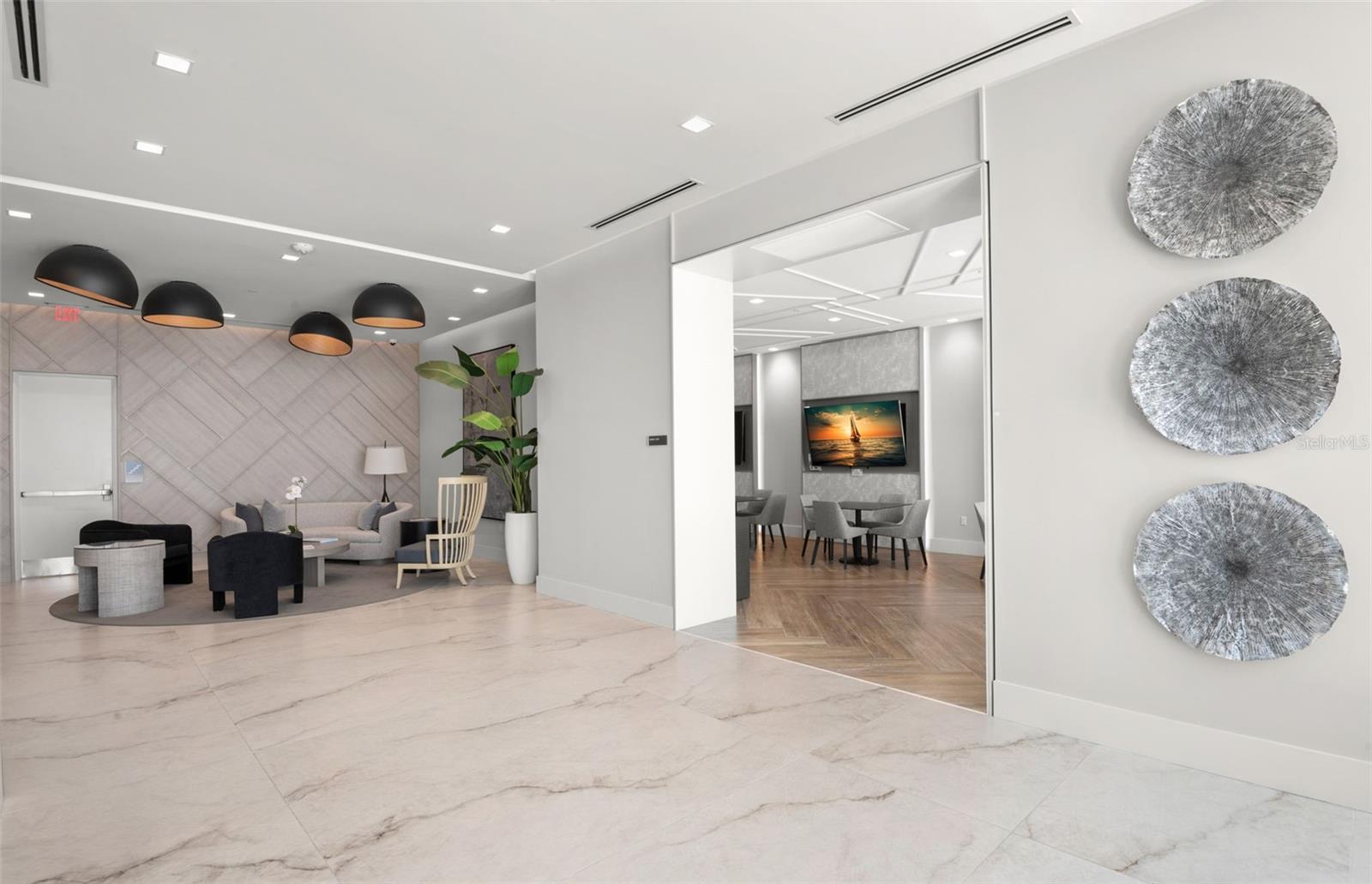 SALTAIRE CONDO - Residential