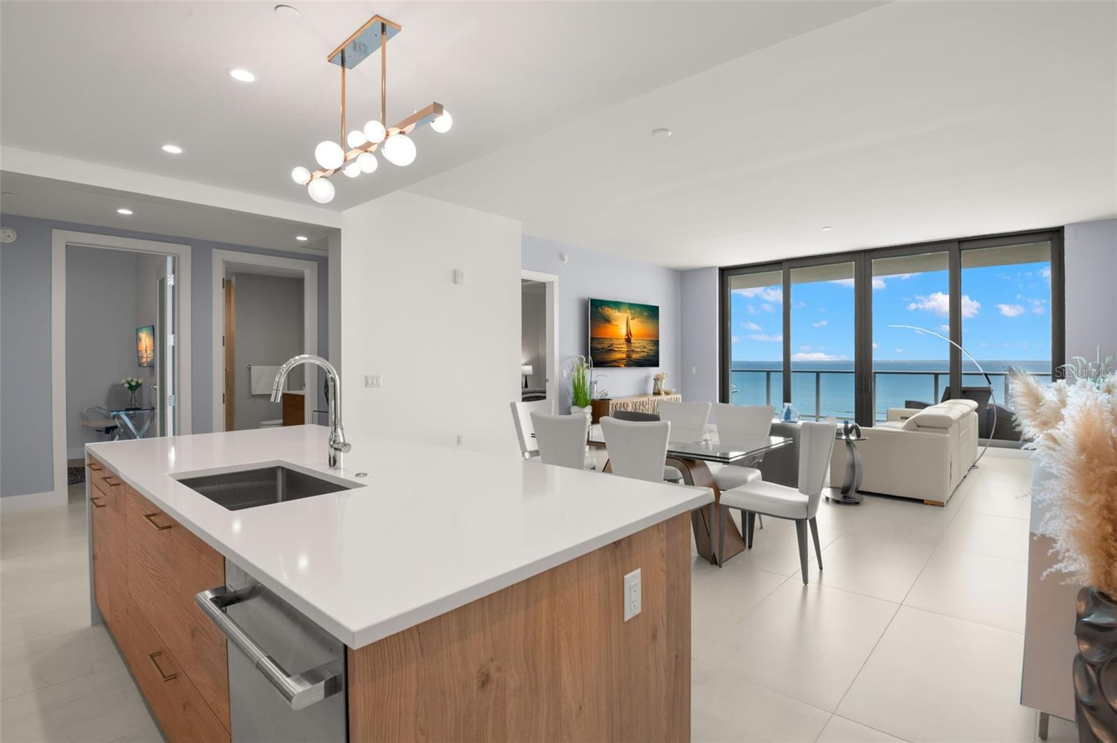 SALTAIRE CONDO - Residential