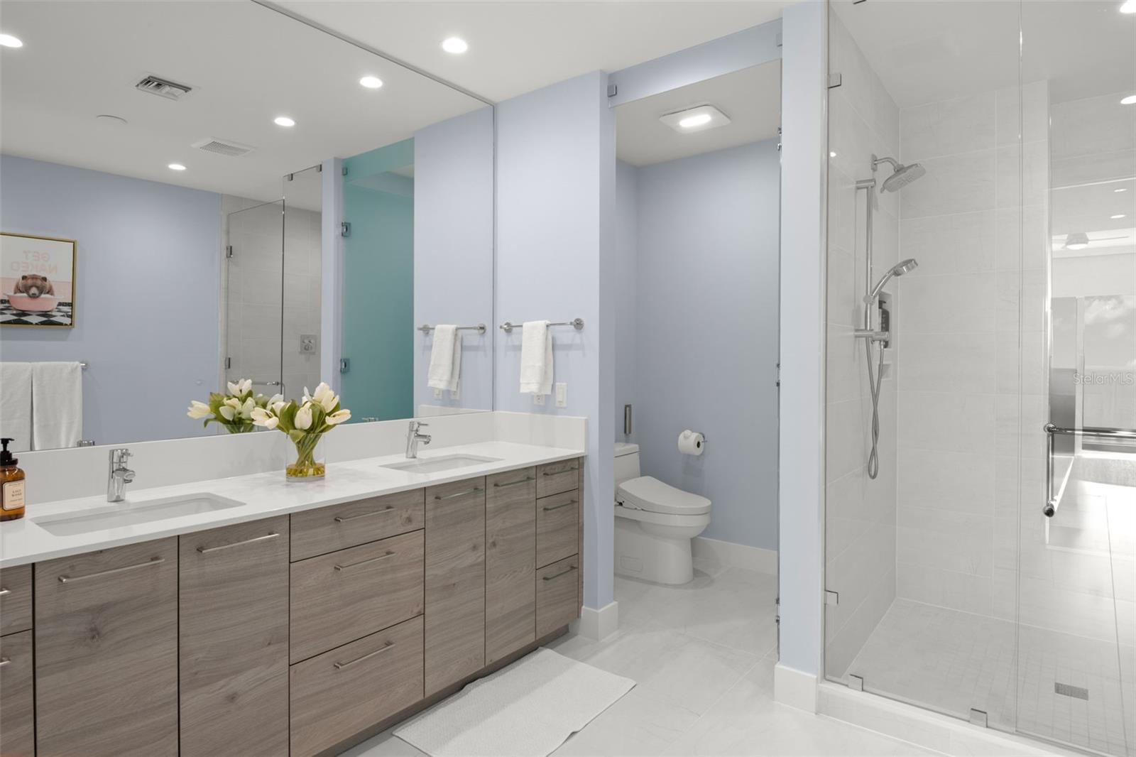 SALTAIRE CONDO - Residential