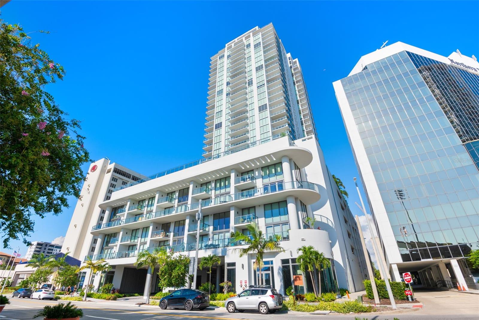 SALTAIRE CONDO - Residential