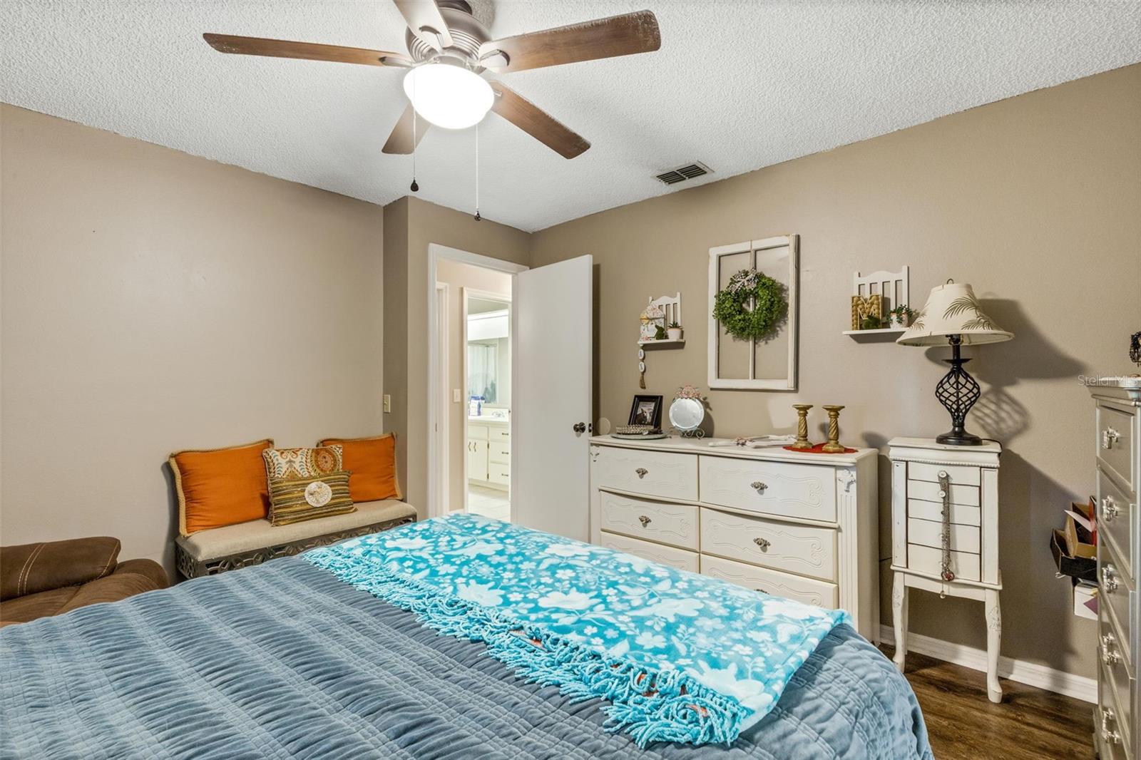 HIGHLAND GARDENS - Residential