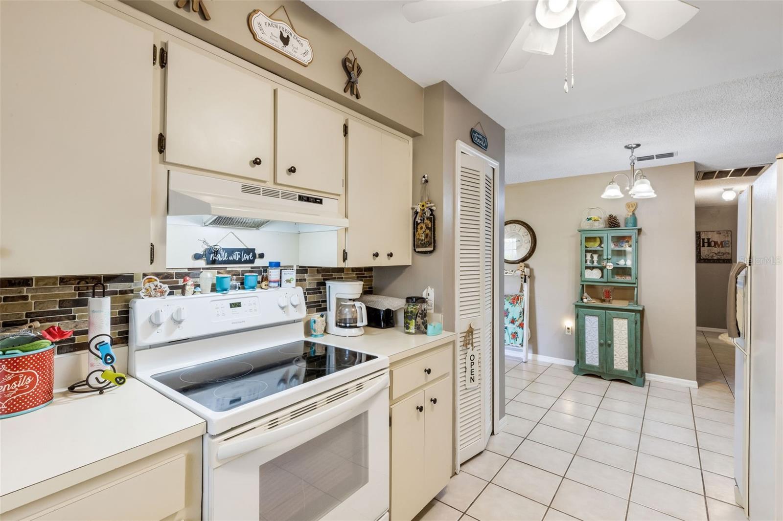 HIGHLAND GARDENS - Residential