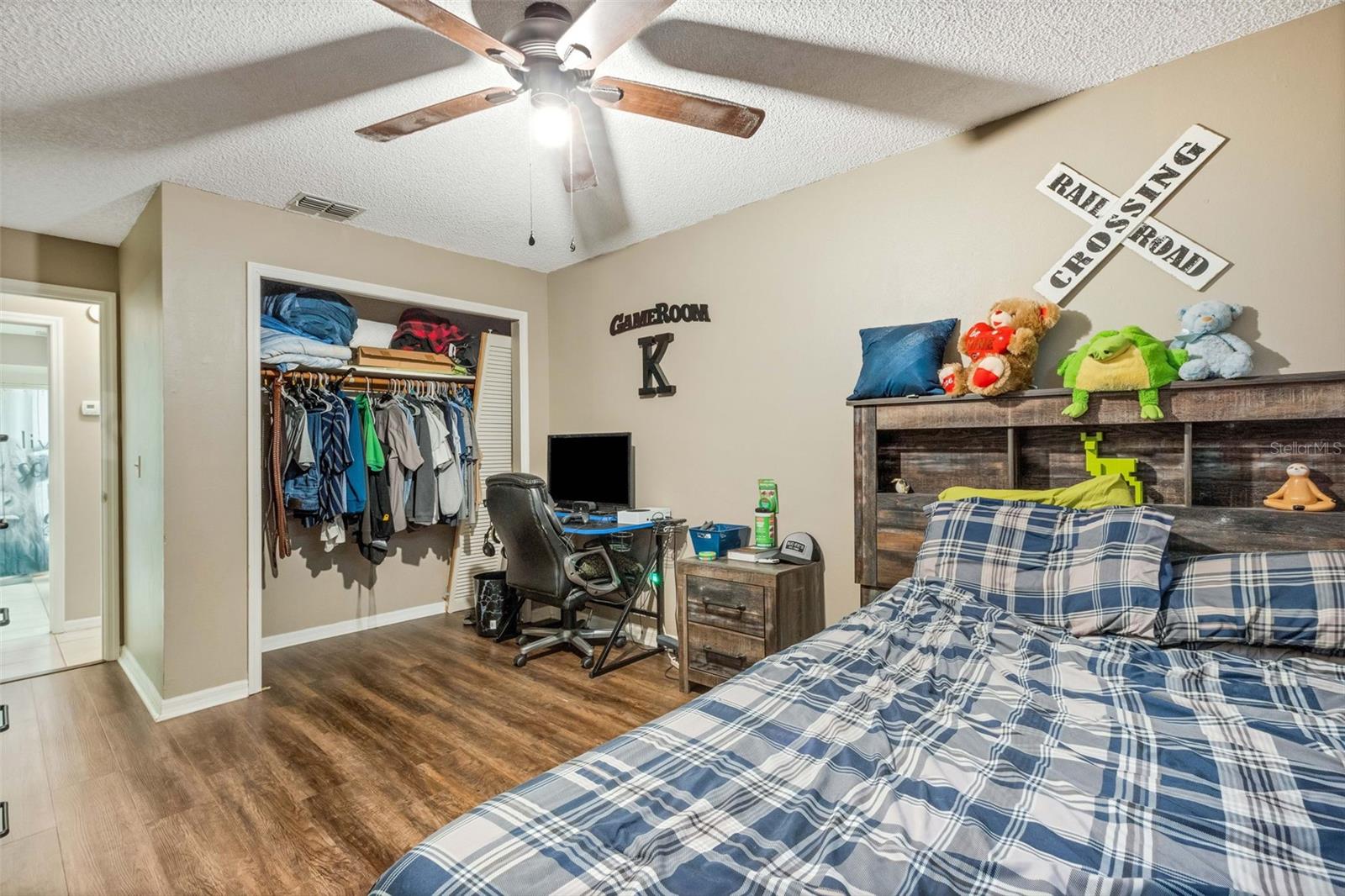 HIGHLAND GARDENS - Residential