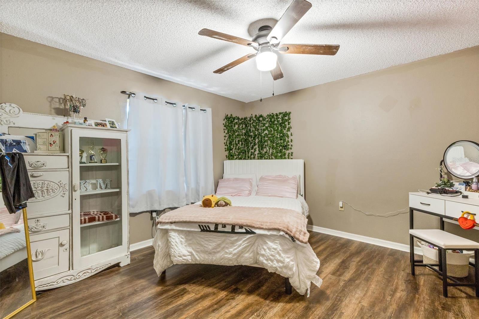 HIGHLAND GARDENS - Residential