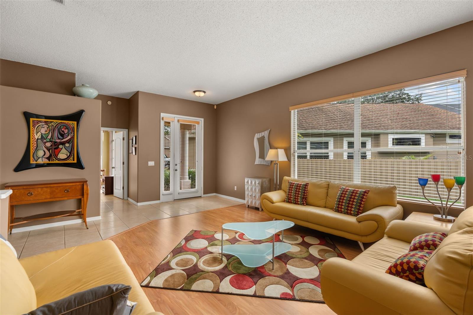 472 DEWARS COURT