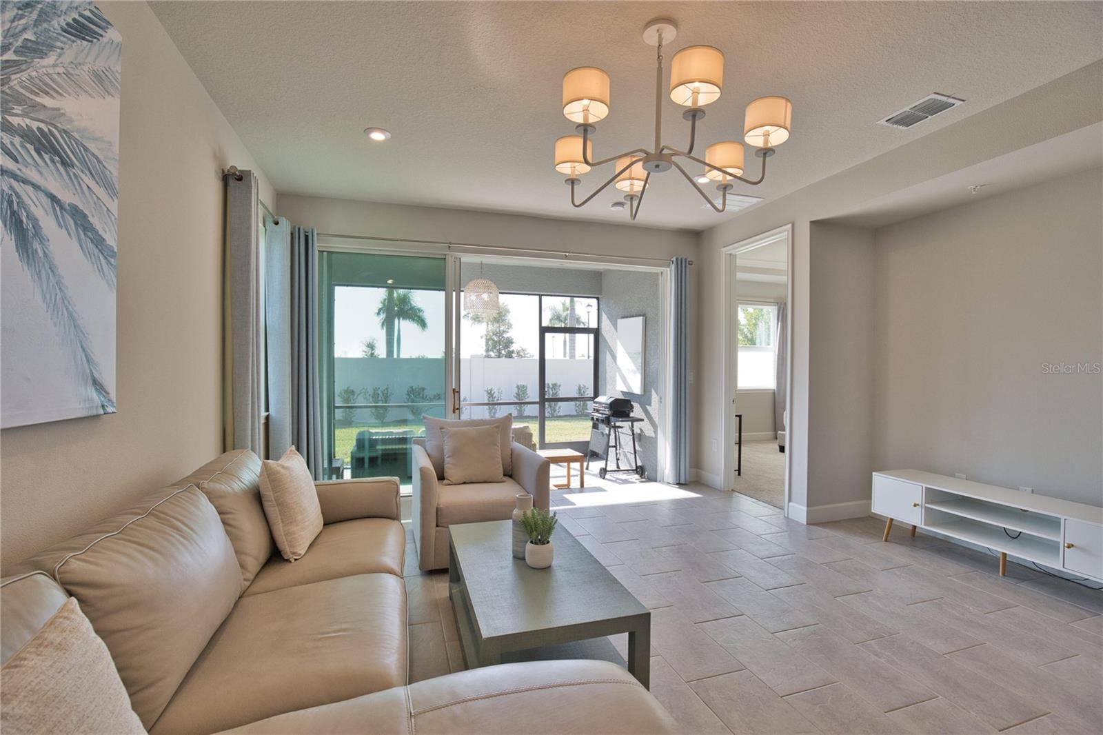 SUNSTONE VILLAGE F5 PHASES 1A AND 1B - Residential