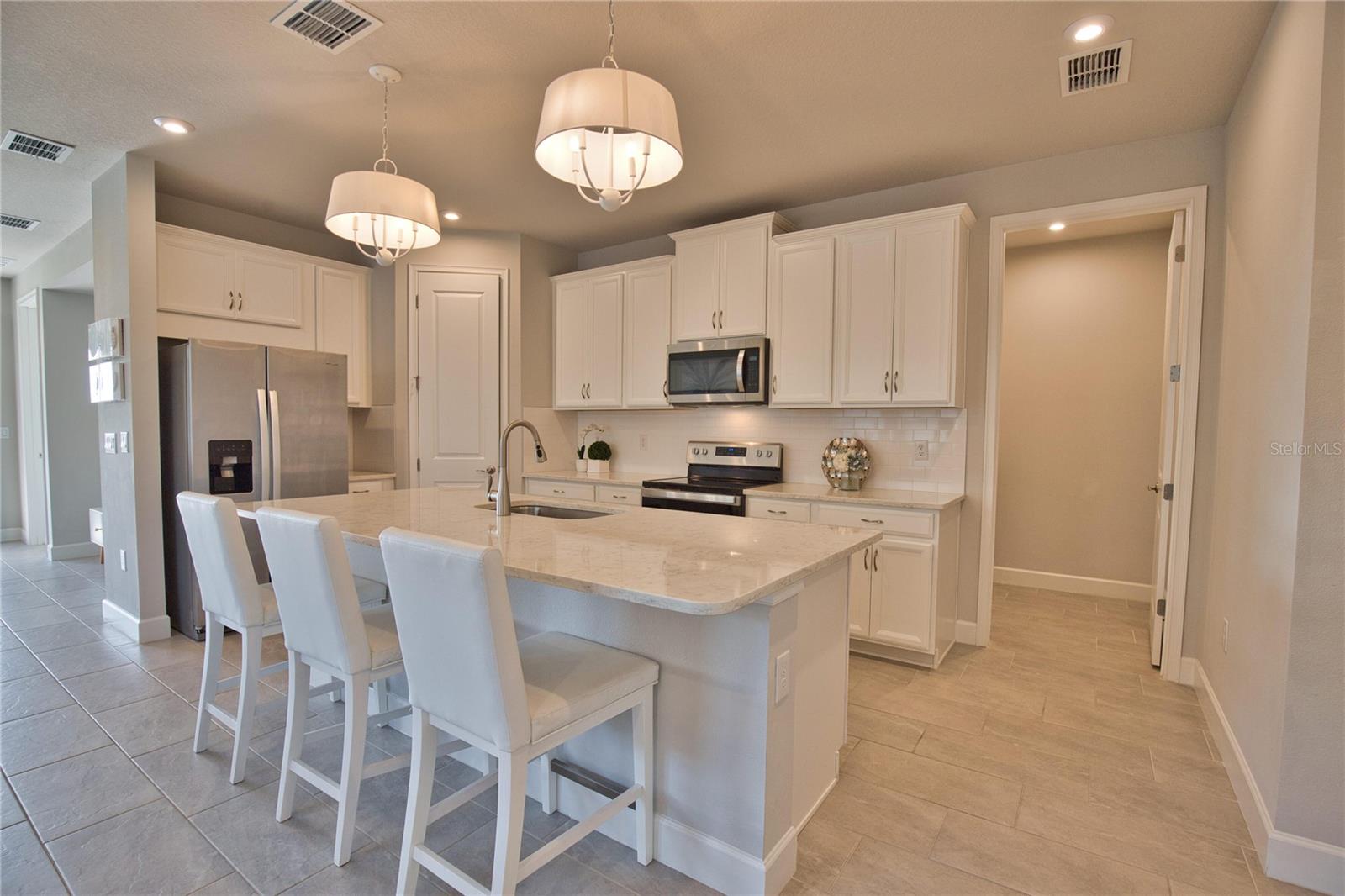 SUNSTONE VILLAGE F5 PHASES 1A AND 1B - Residential