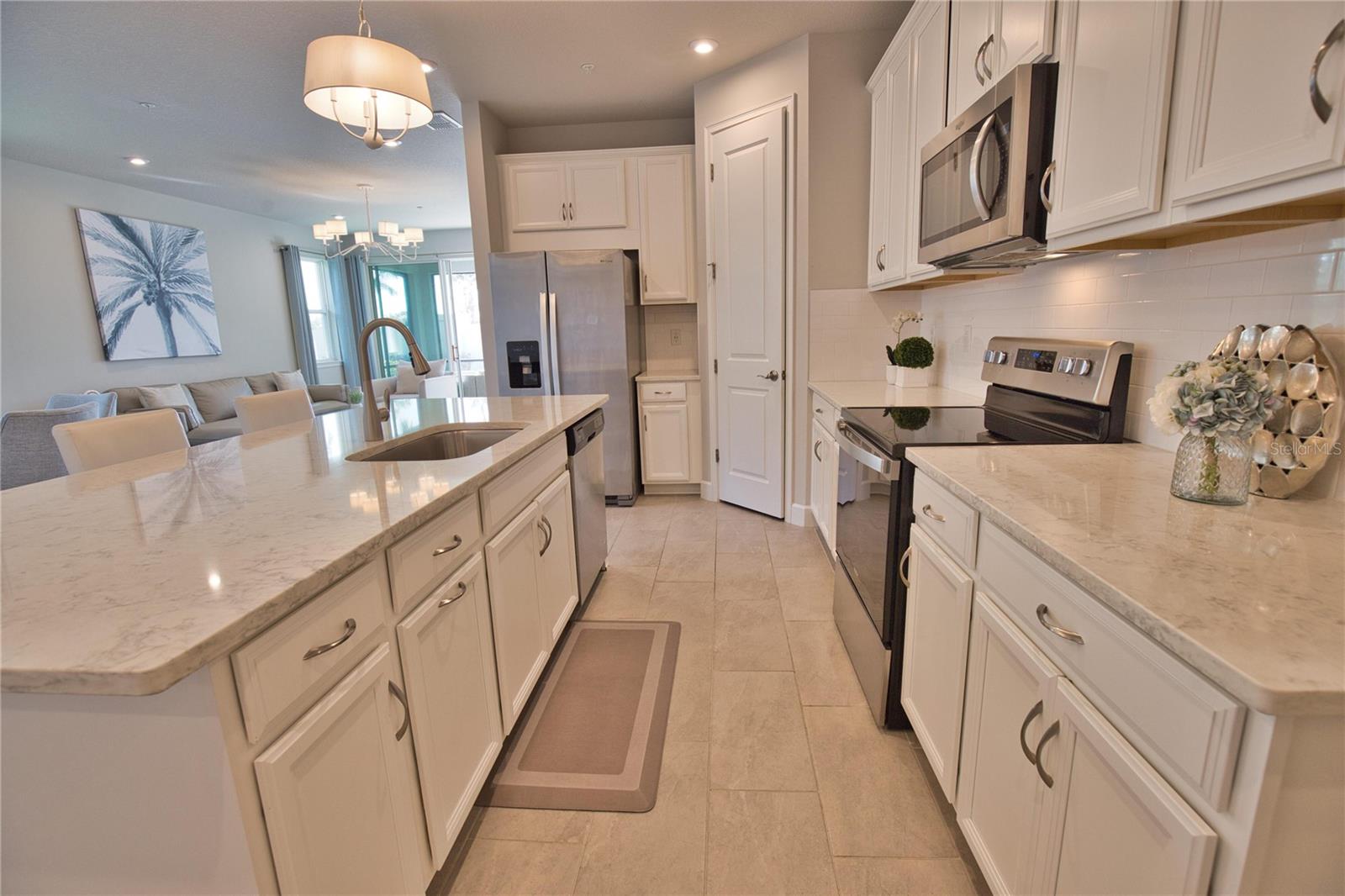 SUNSTONE VILLAGE F5 PHASES 1A AND 1B - Residential