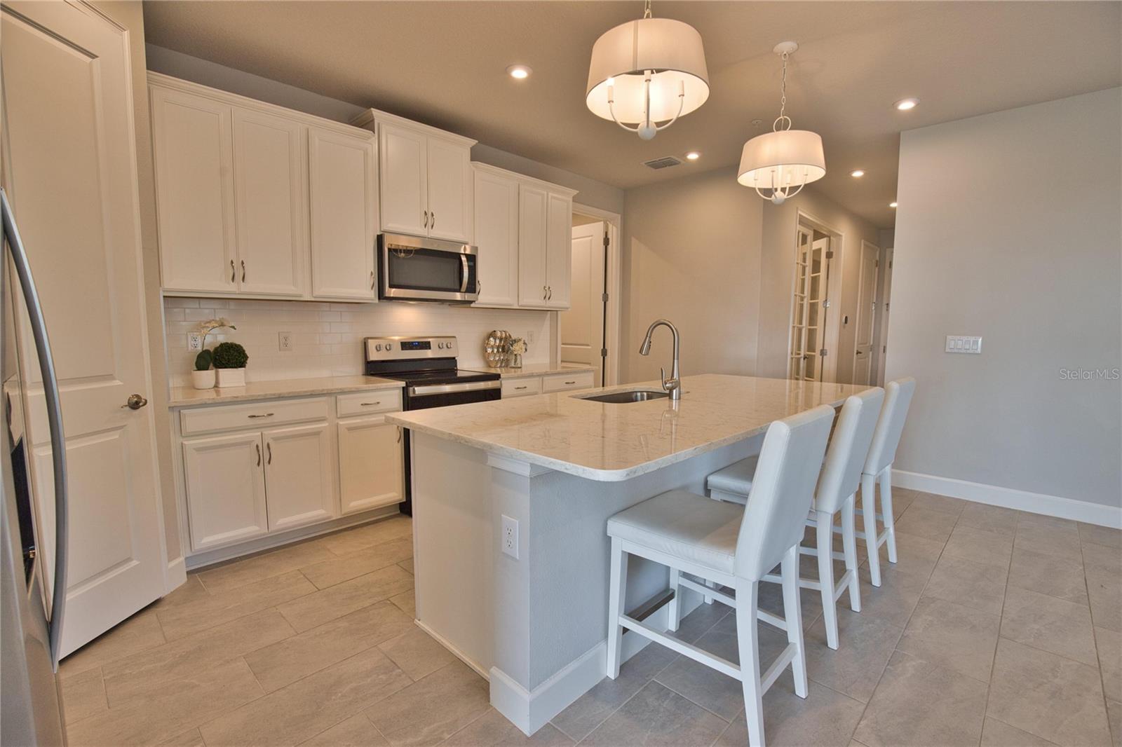 SUNSTONE VILLAGE F5 PHASES 1A AND 1B - Residential