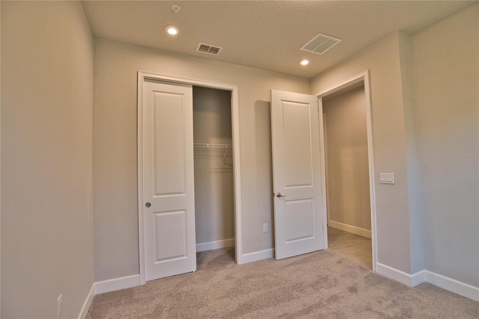 SUNSTONE VILLAGE F5 PHASES 1A AND 1B - Residential