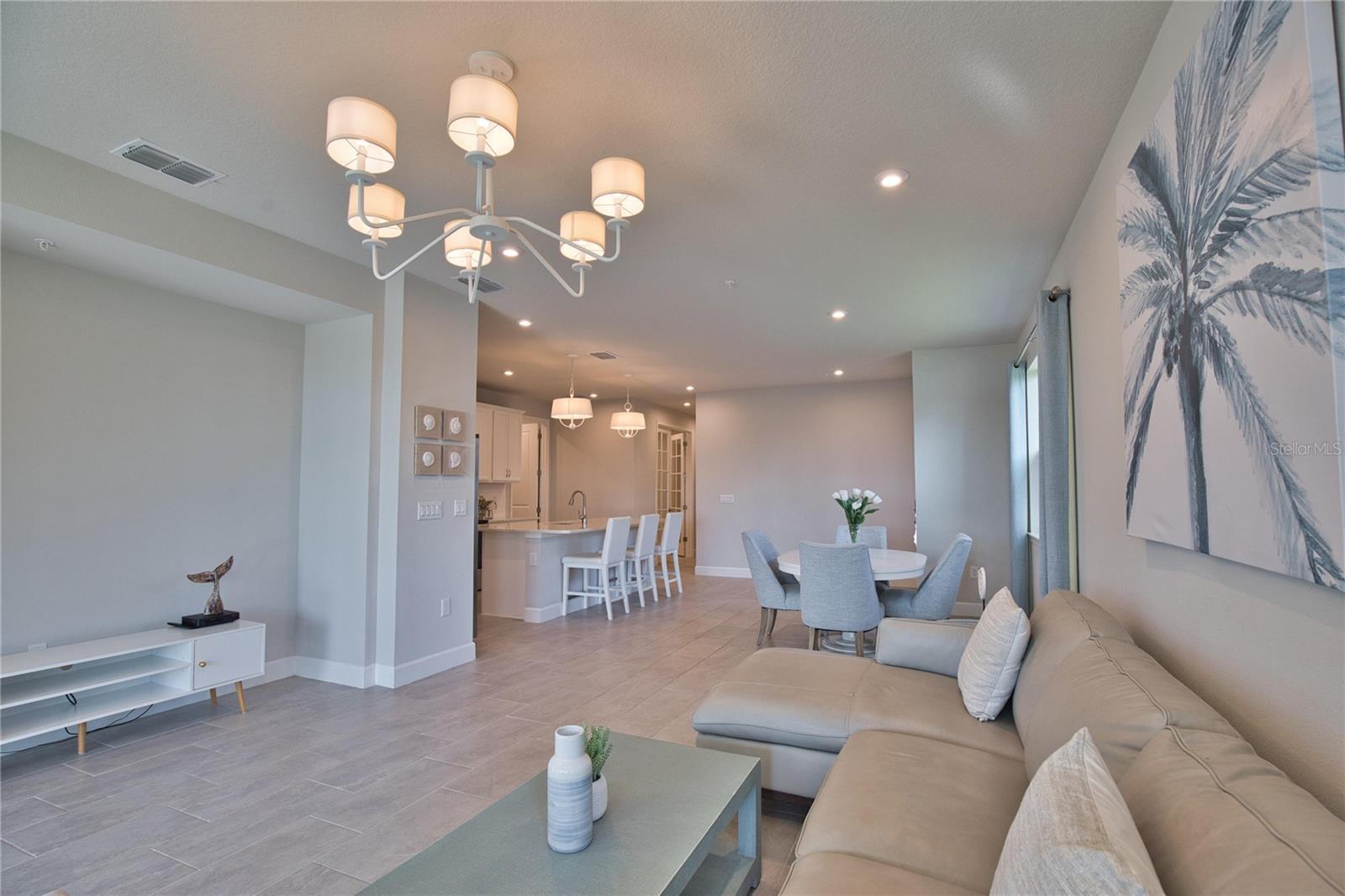 SUNSTONE VILLAGE F5 PHASES 1A AND 1B - Residential