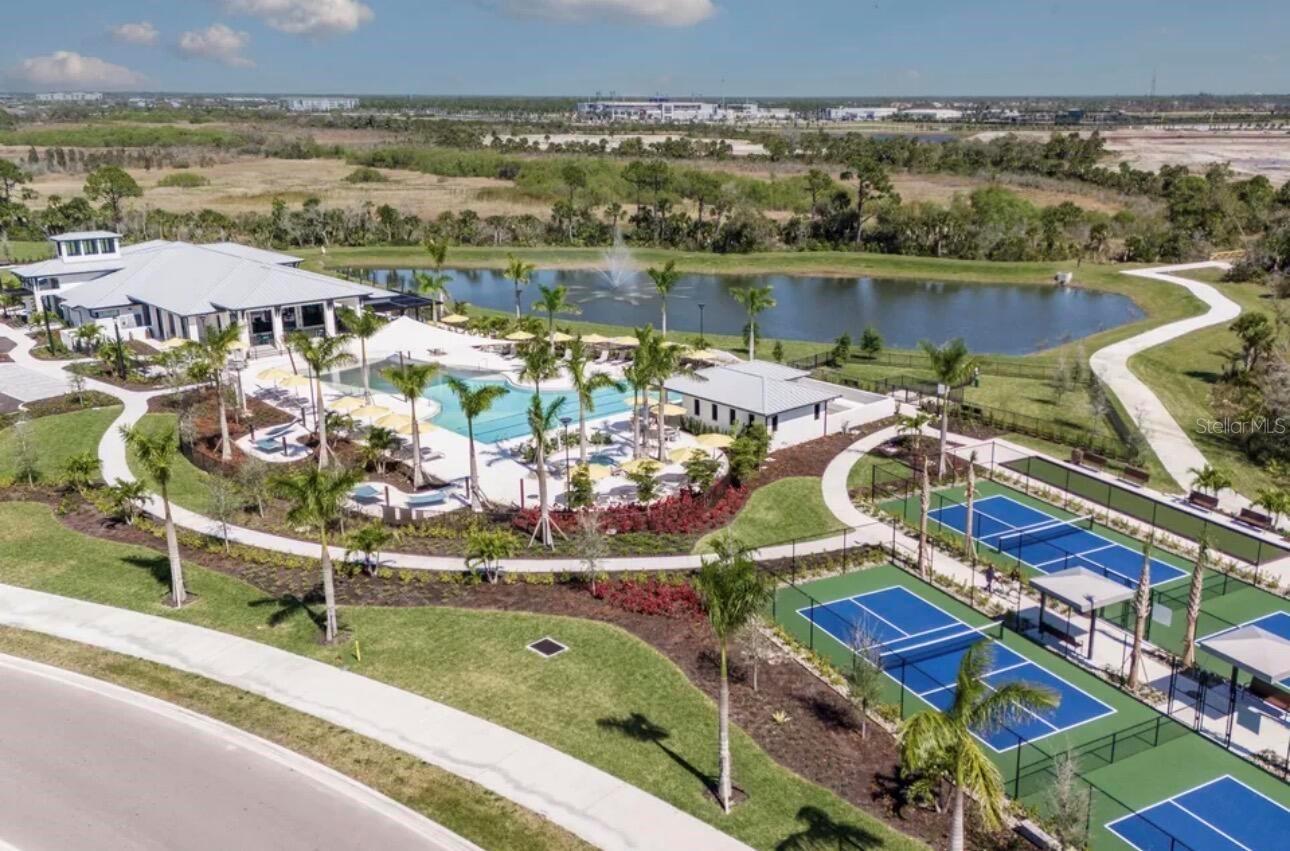 SUNSTONE VILLAGE F5 PHASES 1A AND 1B - Residential