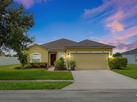 Photo of 3146 Queen Alexandria Drive, Kissimmee, FL 34744 (MLS # S5134934)