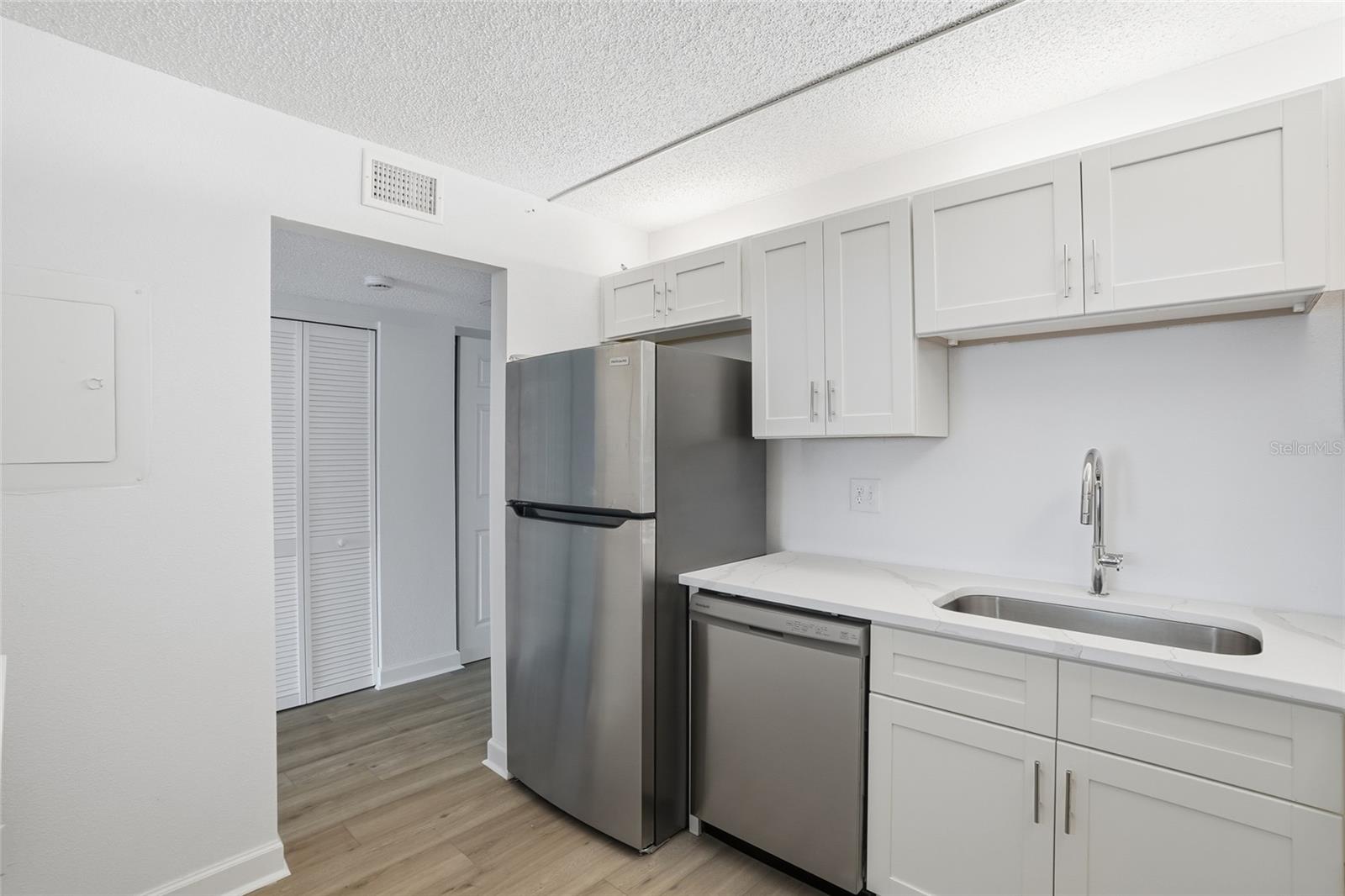 BAY ISLAND GROUP 5 - Residential