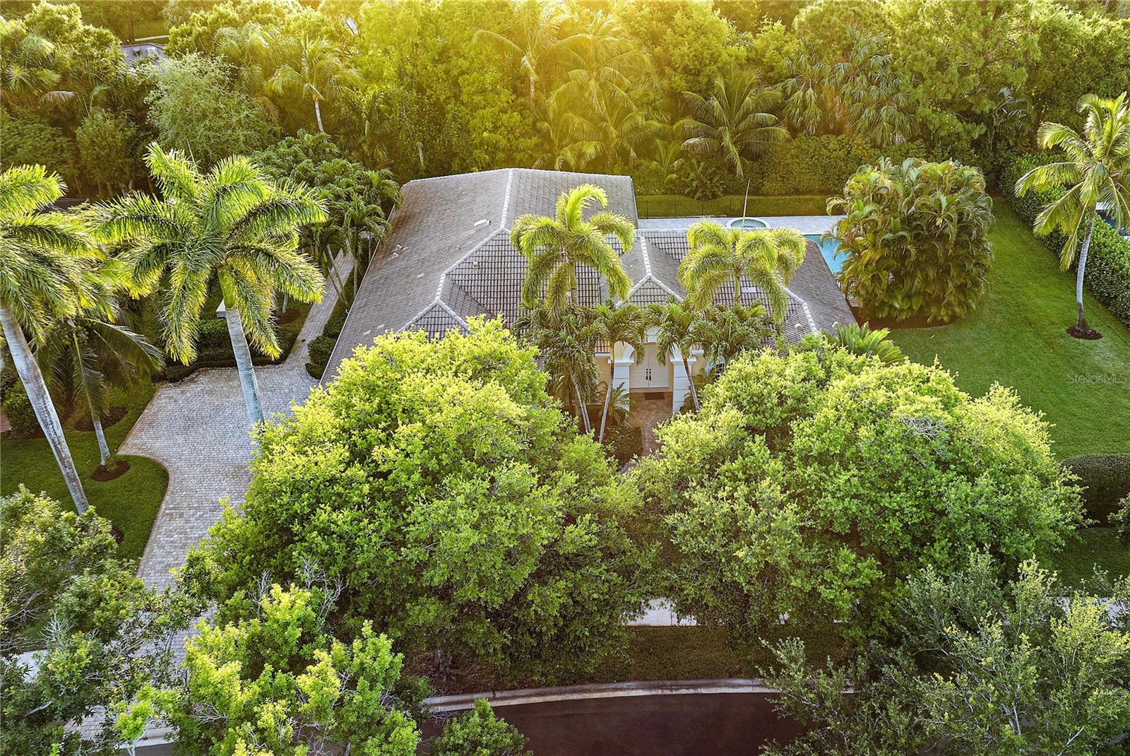 MYSTIC COVE - Residential