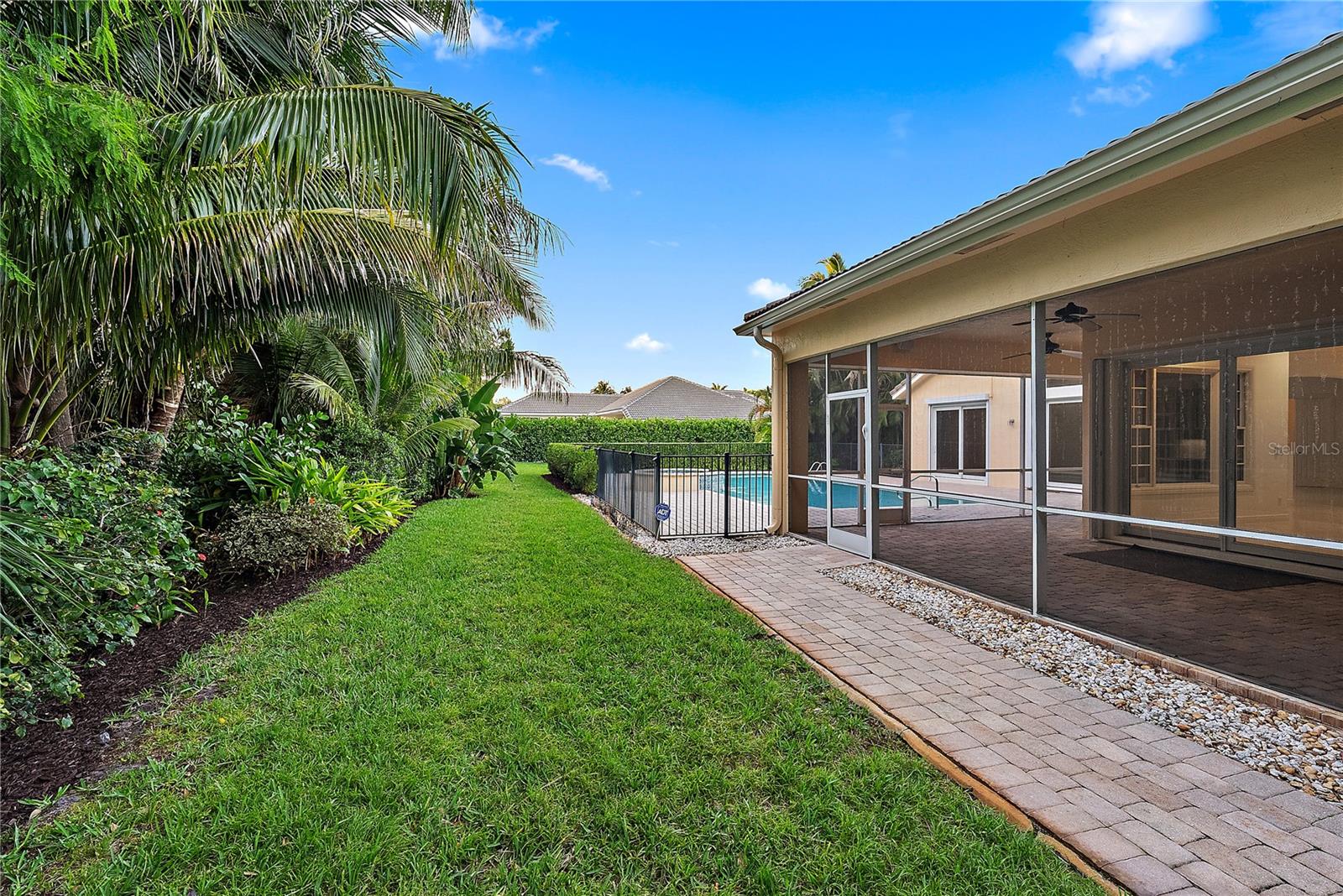 MYSTIC COVE - Residential