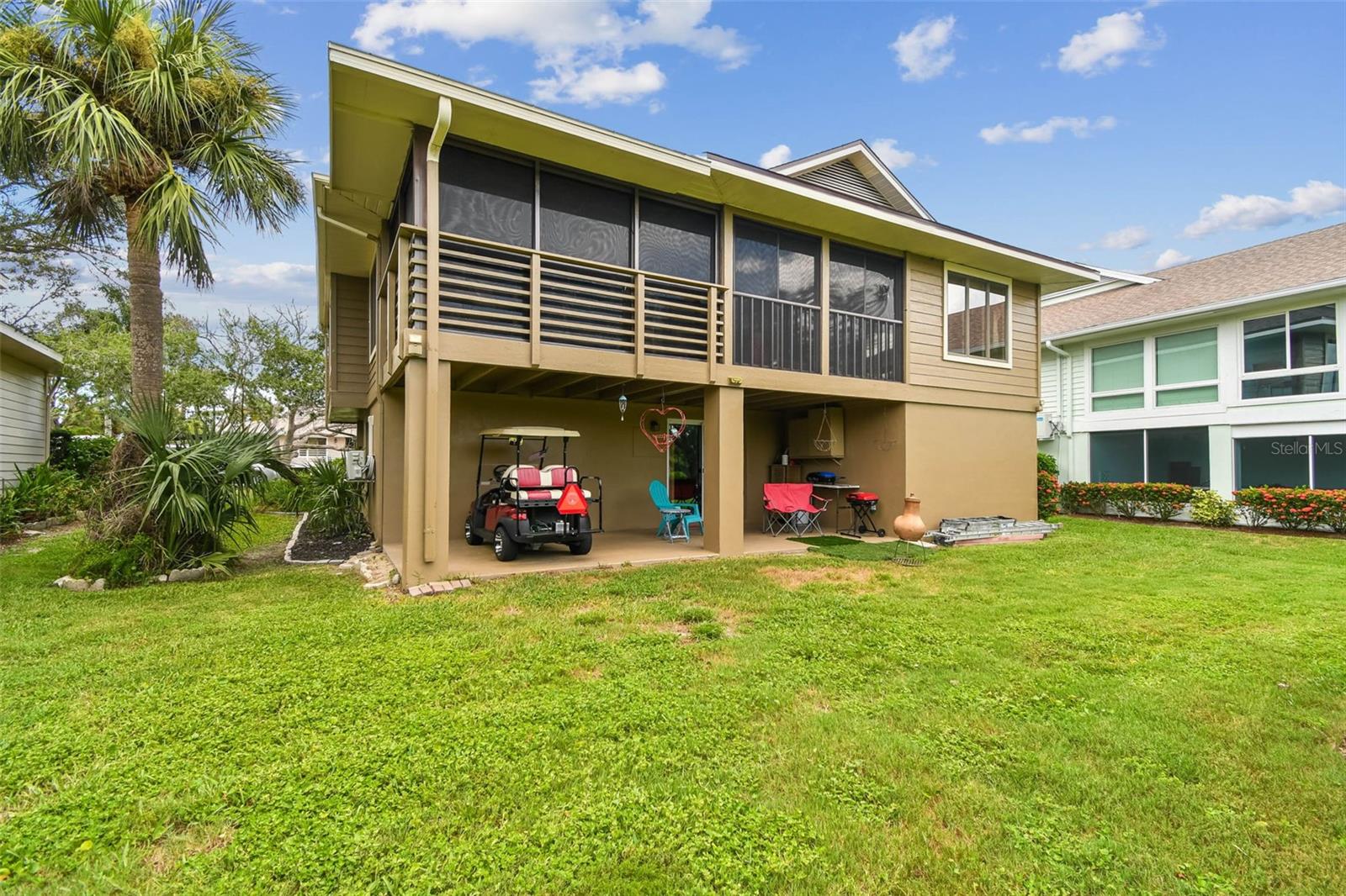 POINTE ALEXIS SOUTH - Residential