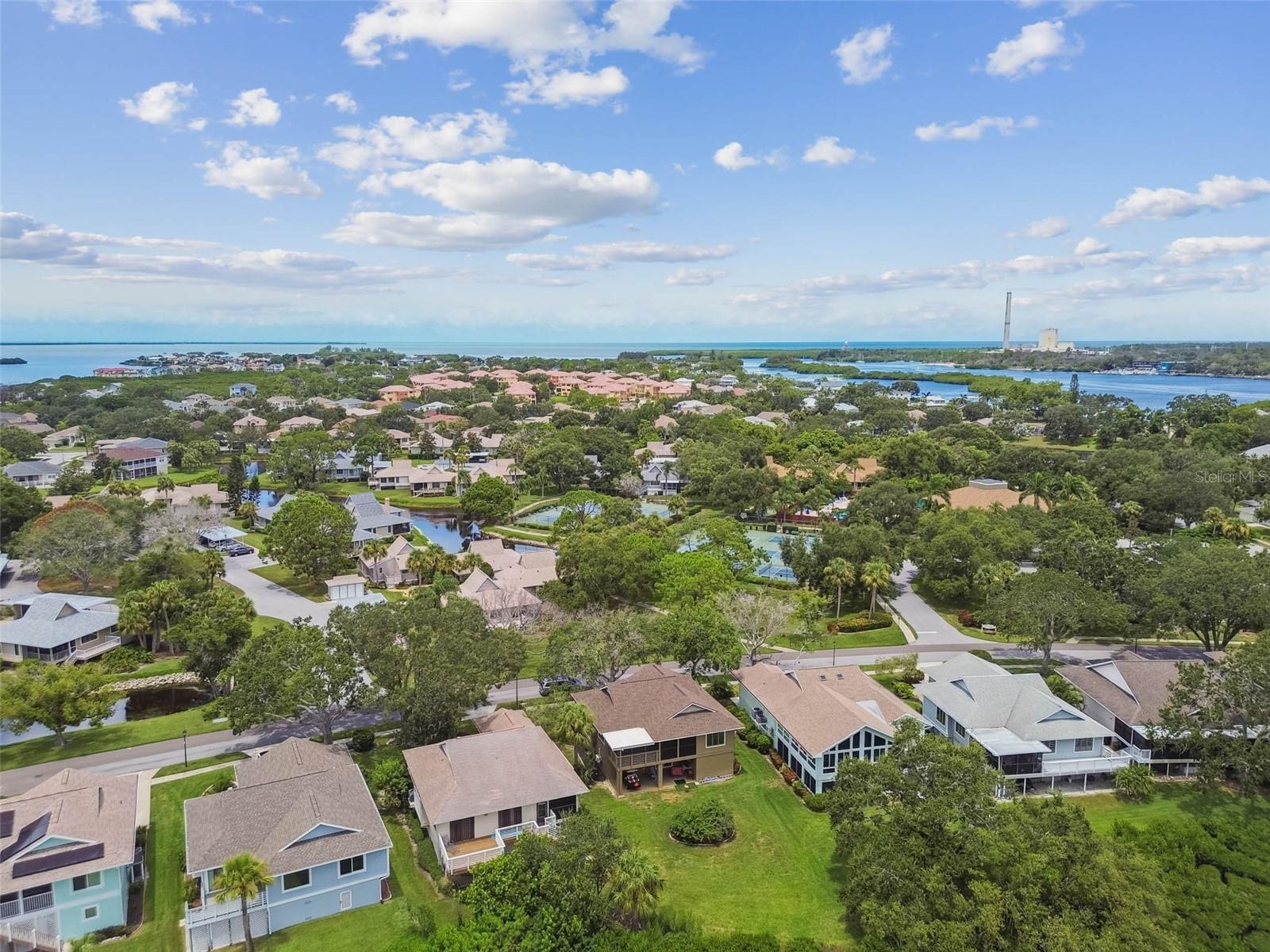 POINTE ALEXIS SOUTH - Residential