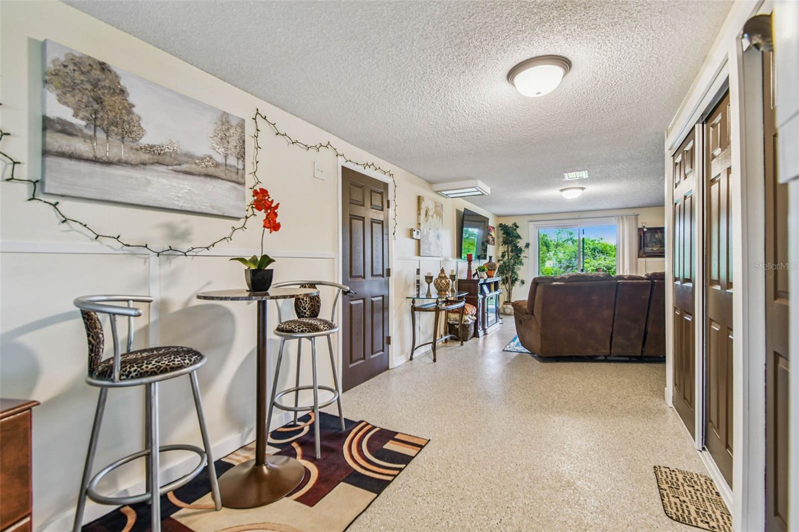 POINTE ALEXIS SOUTH - Residential