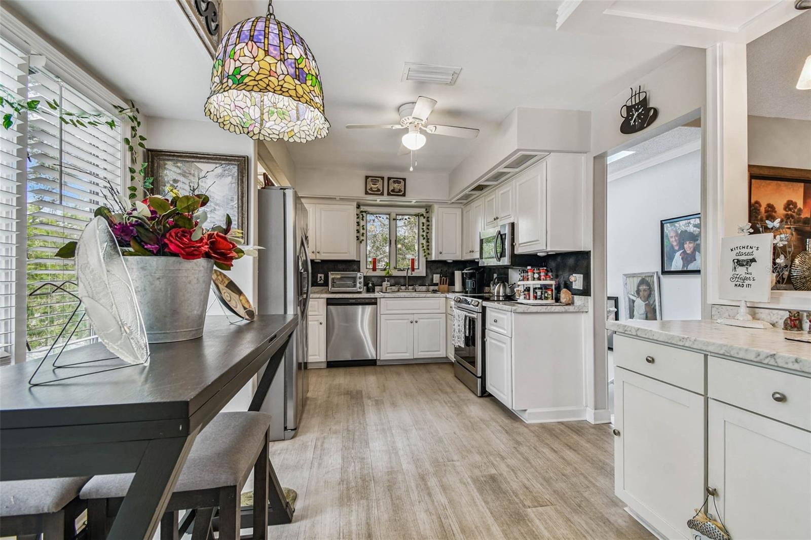 POINTE ALEXIS SOUTH - Residential
