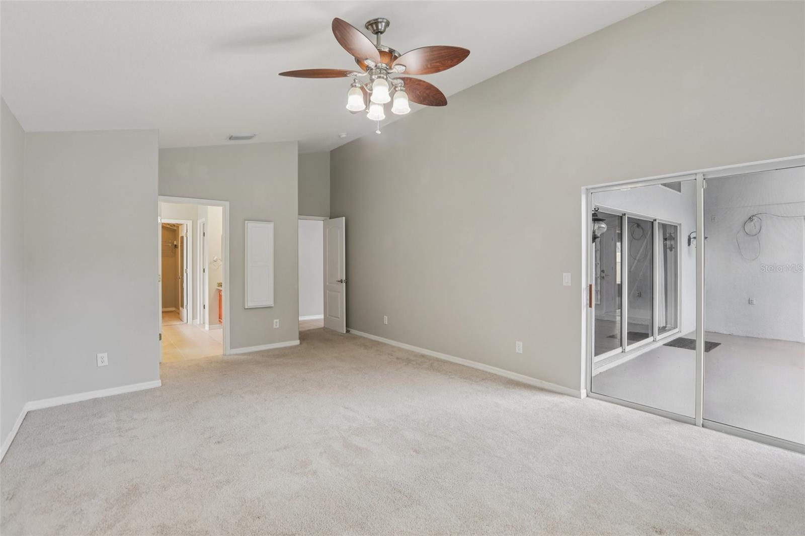 FISHHAWK RANCH - Residential