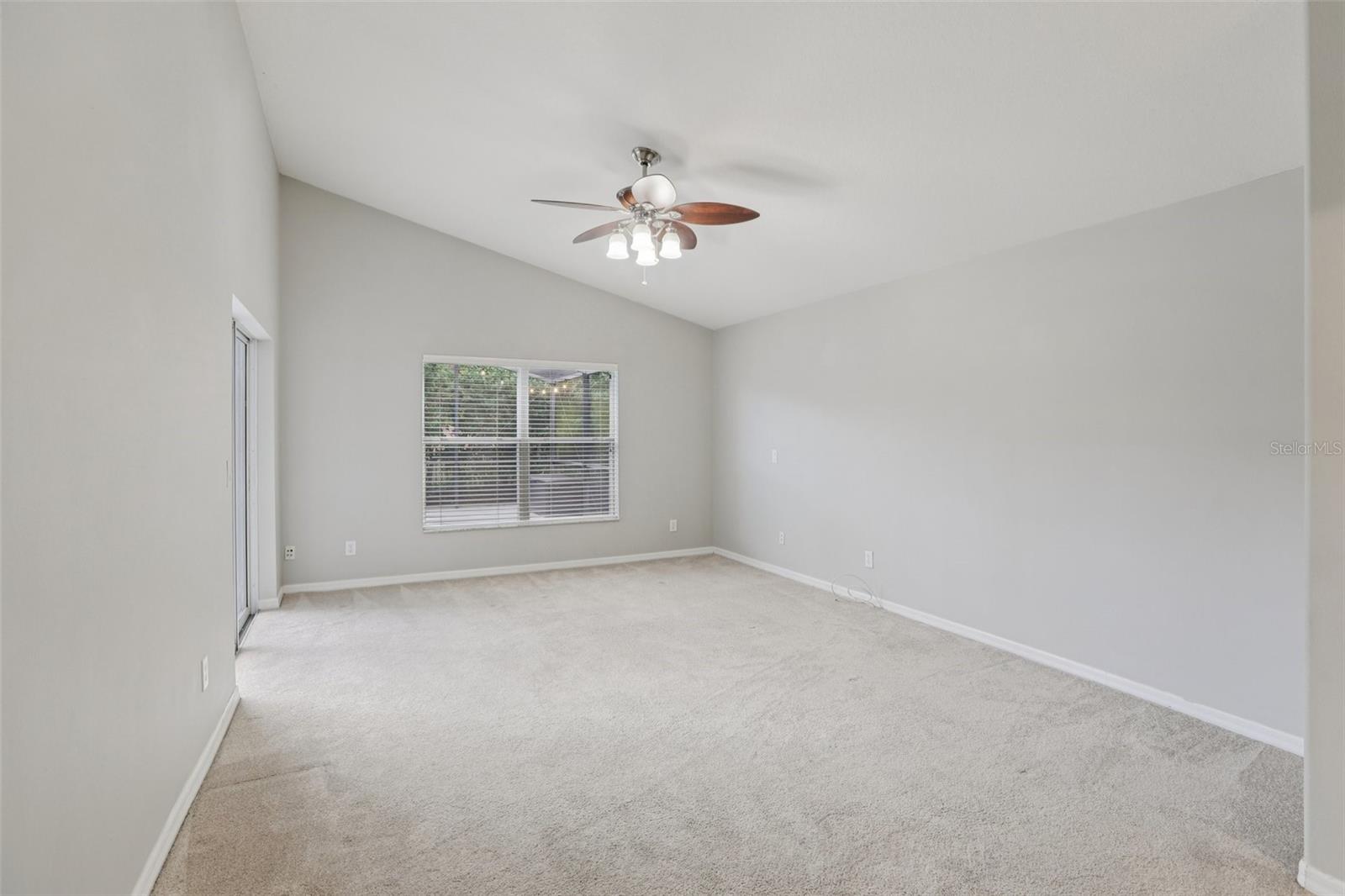 FISHHAWK RANCH - Residential