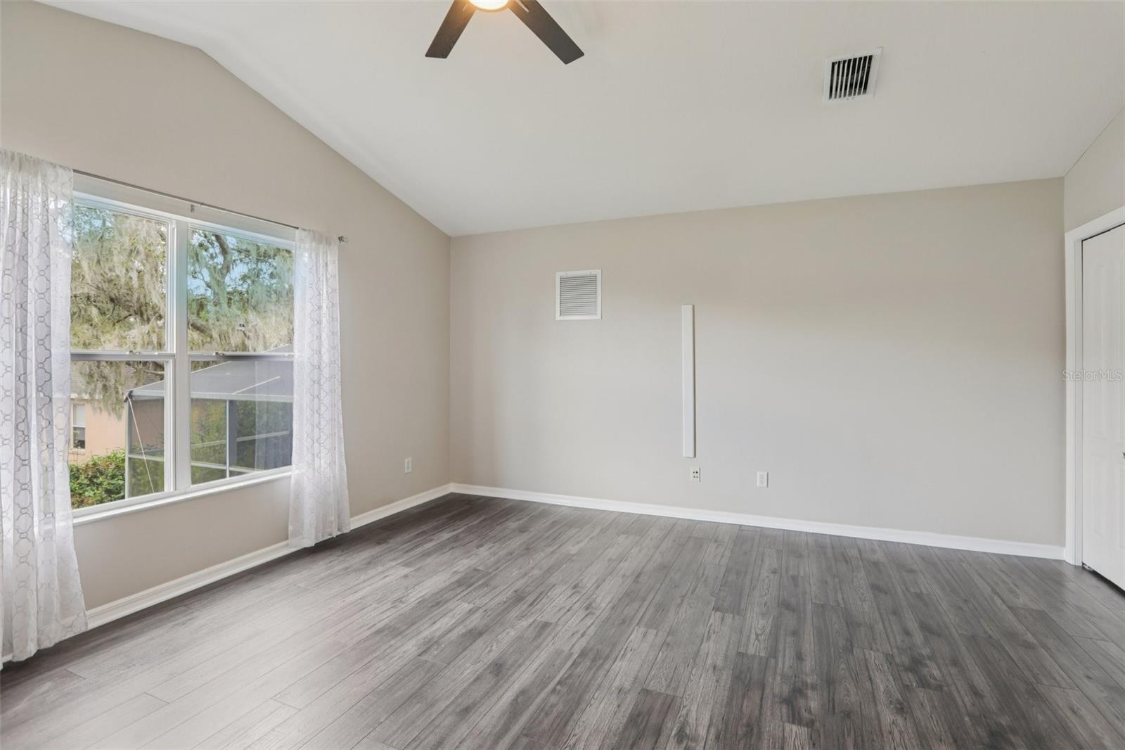 FISHHAWK RANCH - Residential