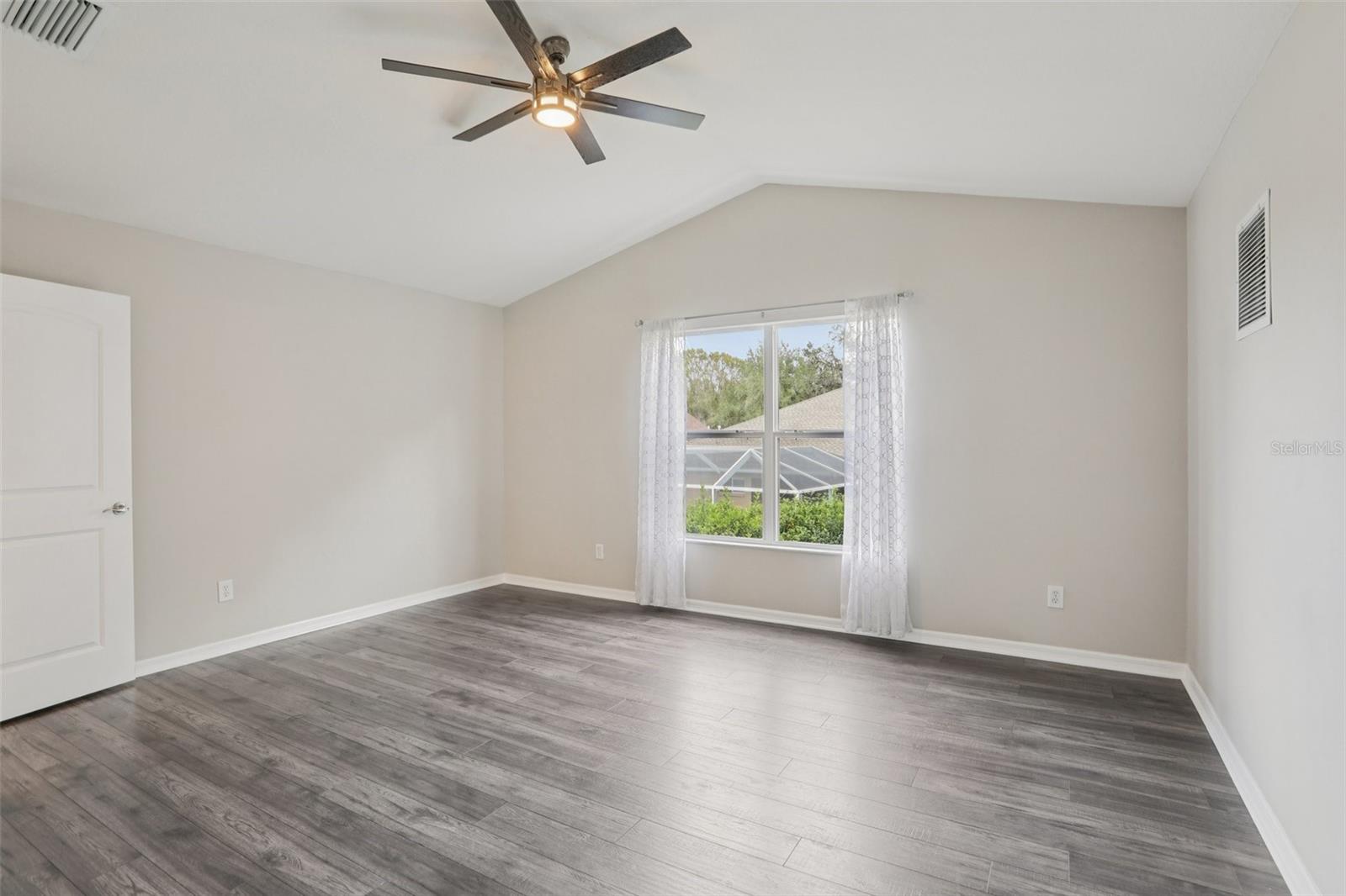 FISHHAWK RANCH - Residential