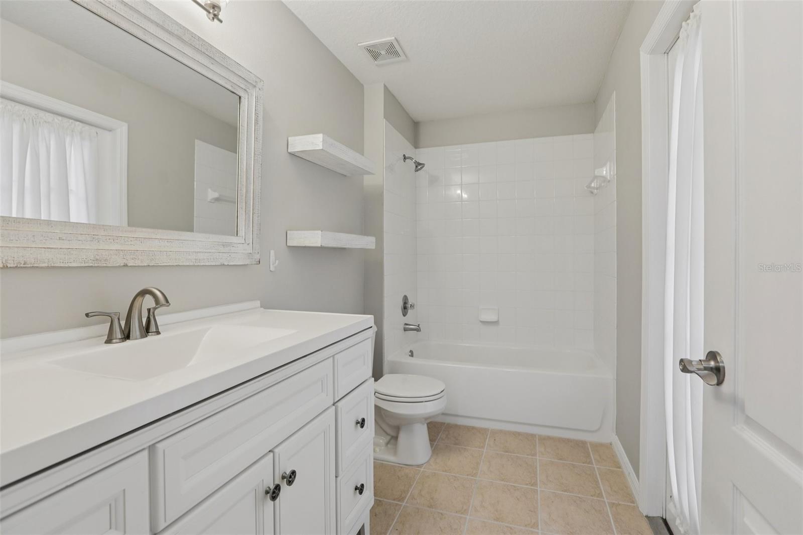 FISHHAWK RANCH - Residential