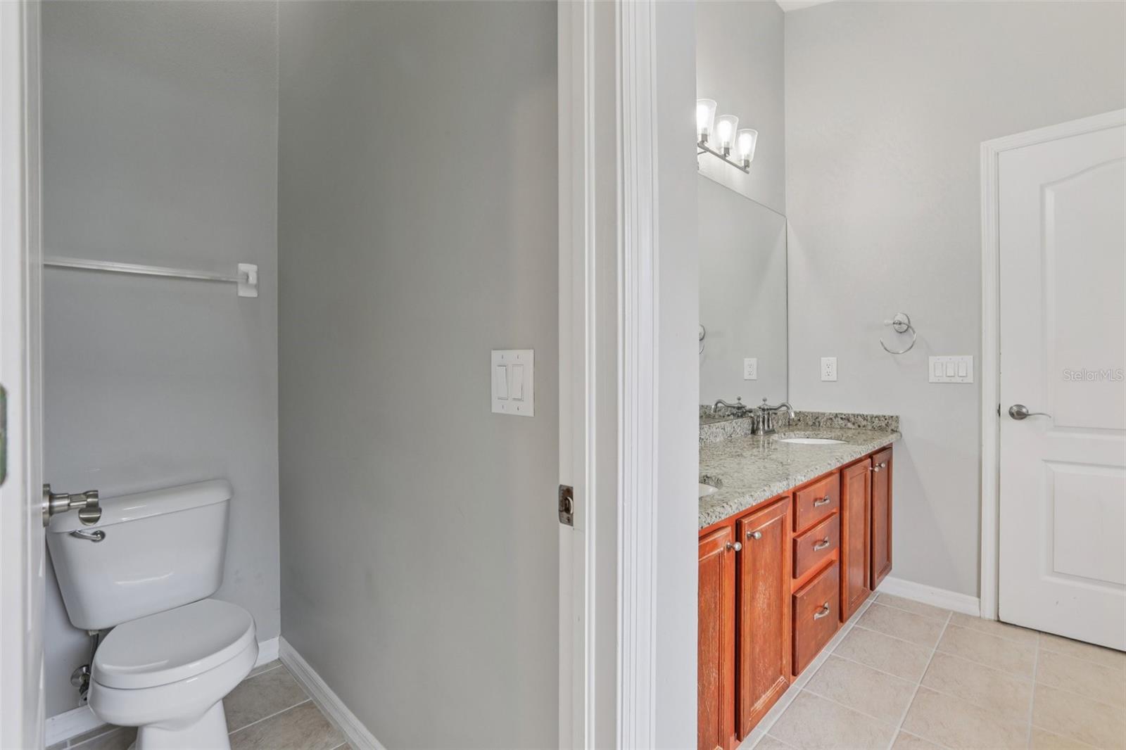 FISHHAWK RANCH - Residential