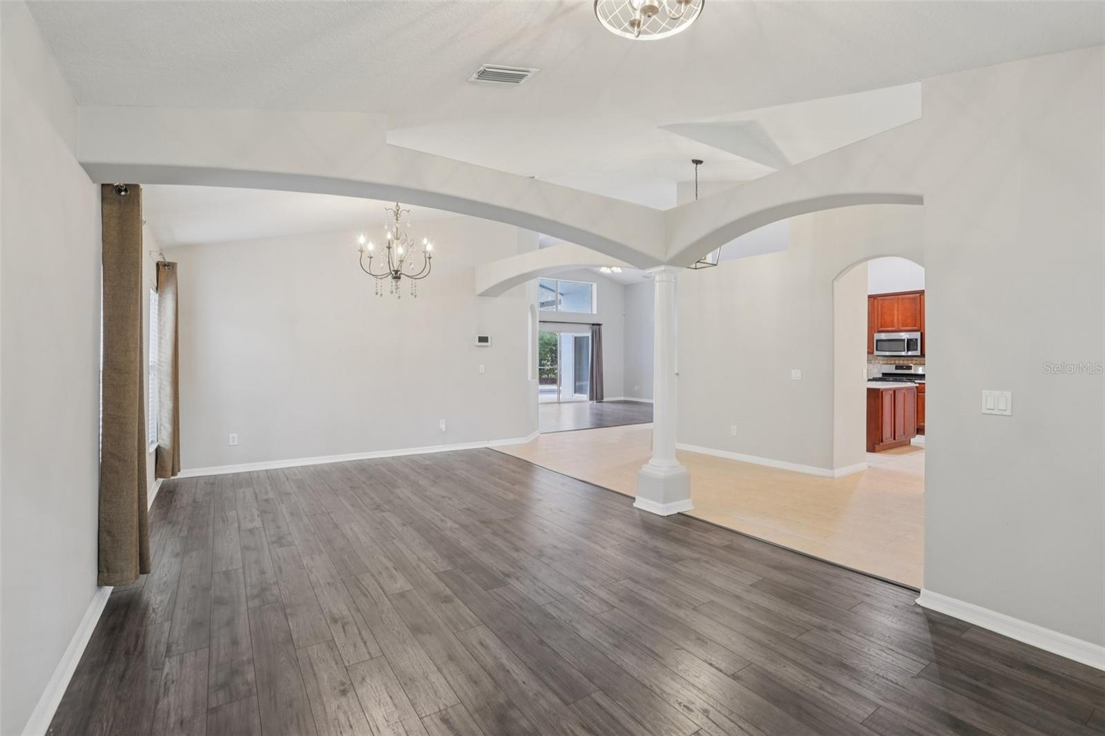 FISHHAWK RANCH - Residential