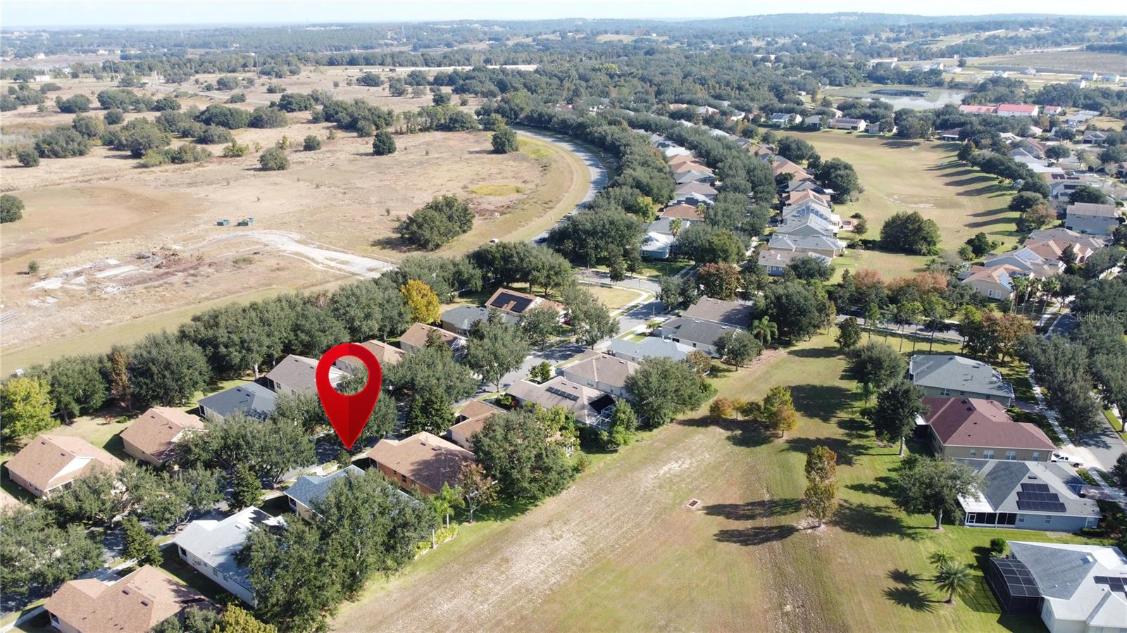 CASCADES OF GROVELAND (TRILOGY) - Residential