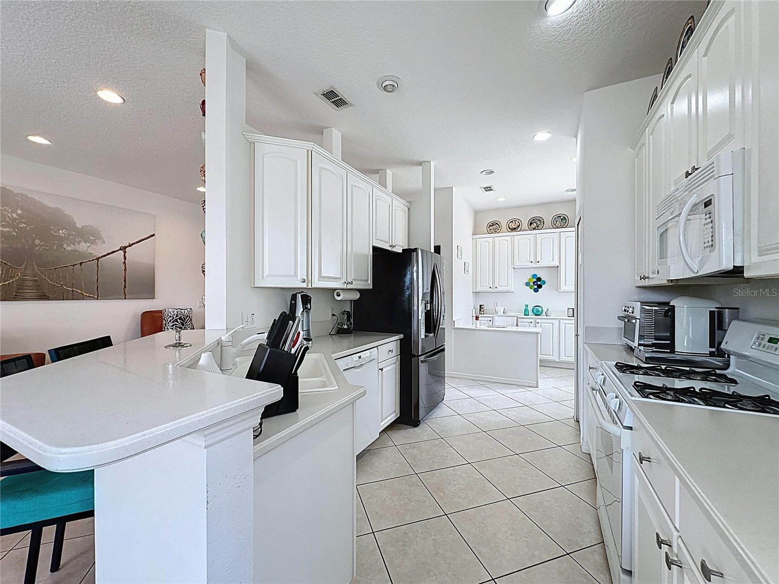 CASCADES OF GROVELAND (TRILOGY) - Residential