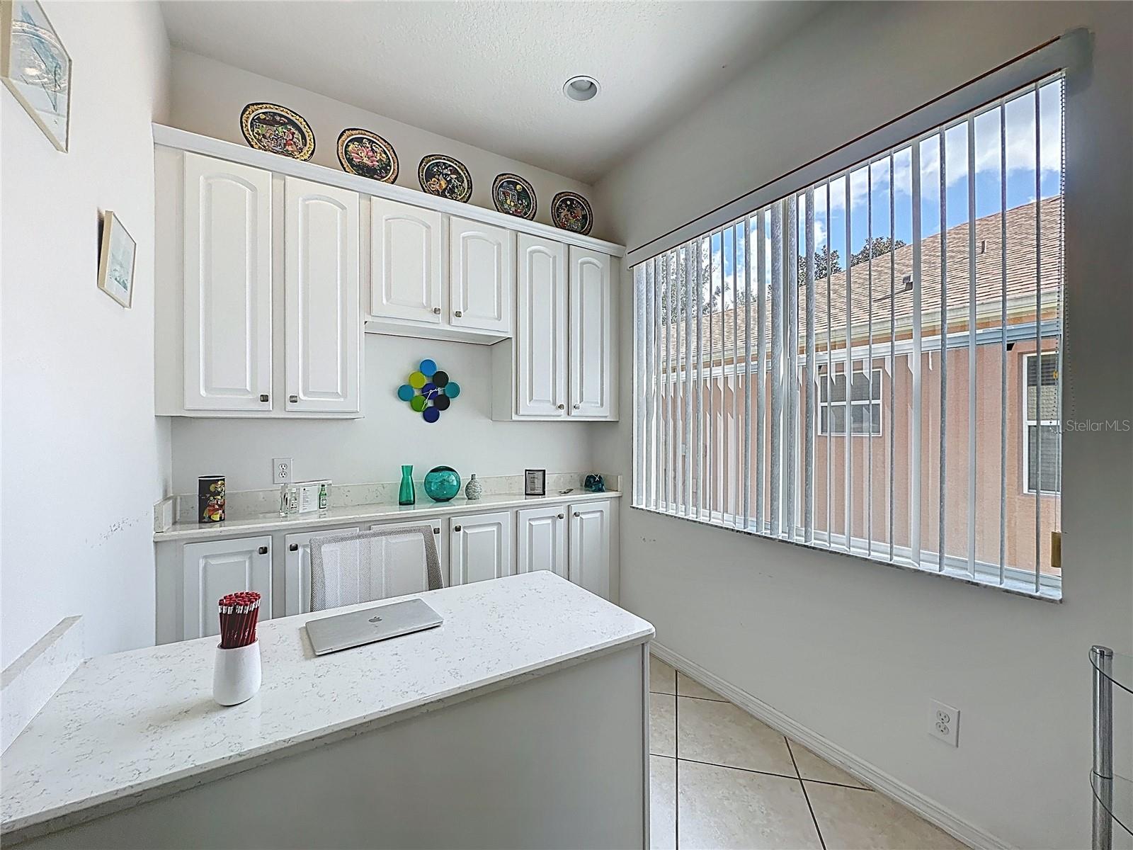 CASCADES OF GROVELAND (TRILOGY) - Residential