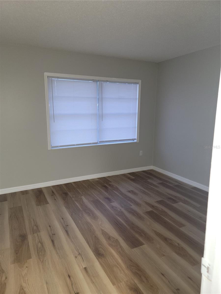 ACREAGE - Residential Lease