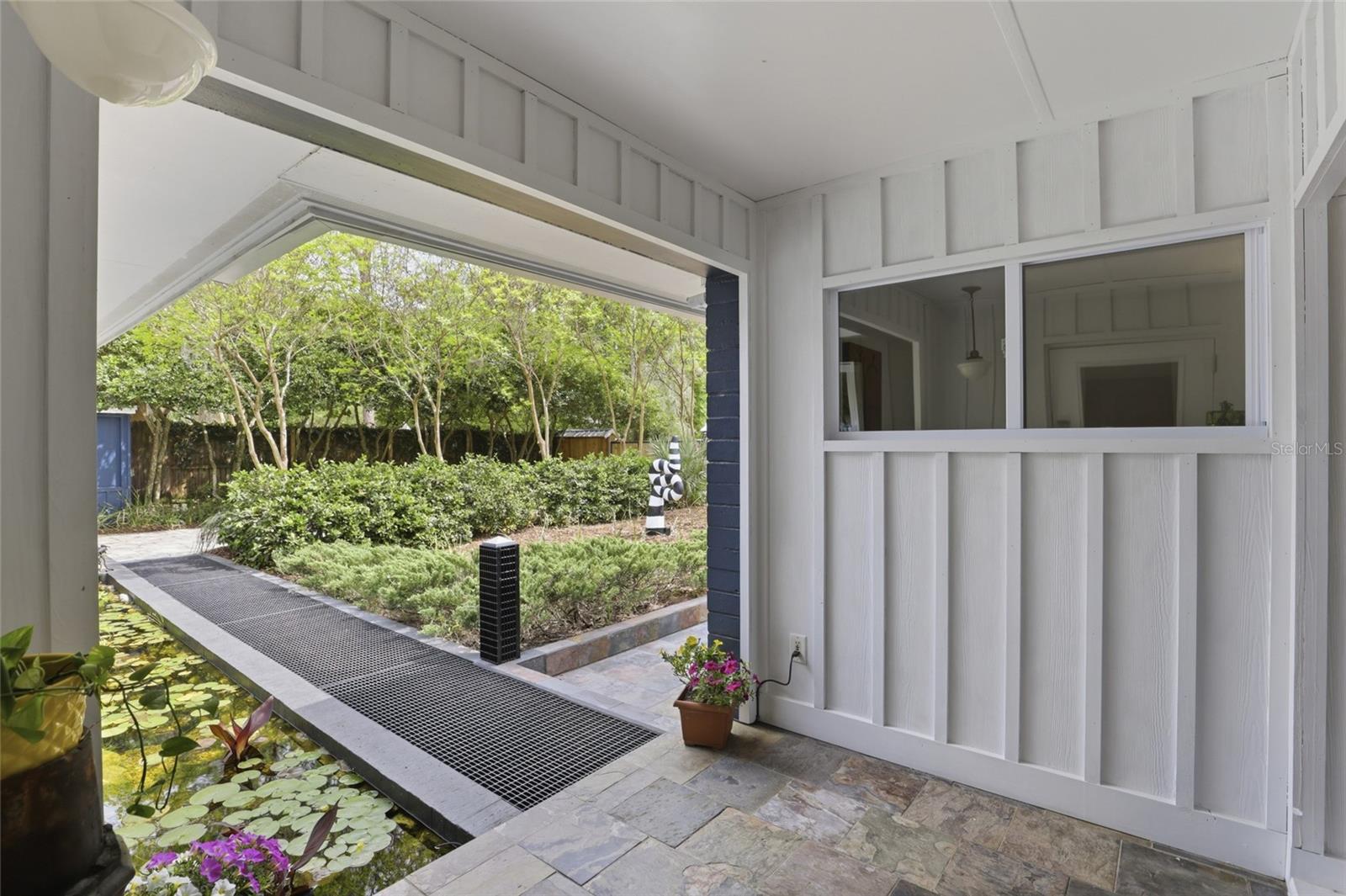 HILLSIDE - Residential