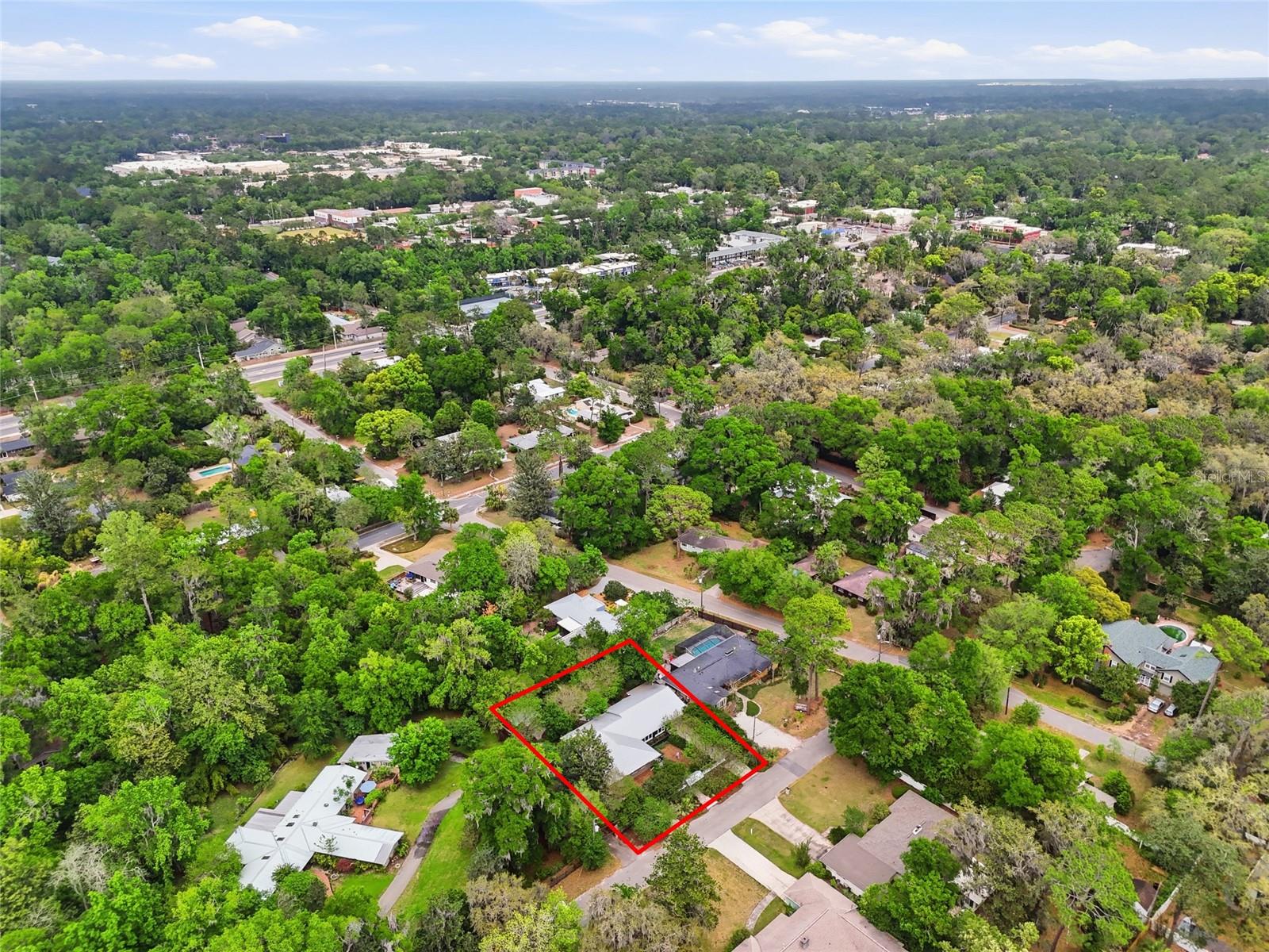 HILLSIDE - Residential
