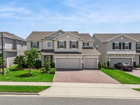 Photo of 14321 Crestavista Avenue, Clermont, FL 34714 (MLS # G5109211)