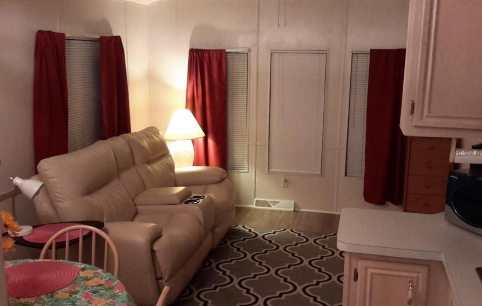ELITE RESORTS AT CITRUS VALLEY CONDO UNIT 19 - Residential Lease