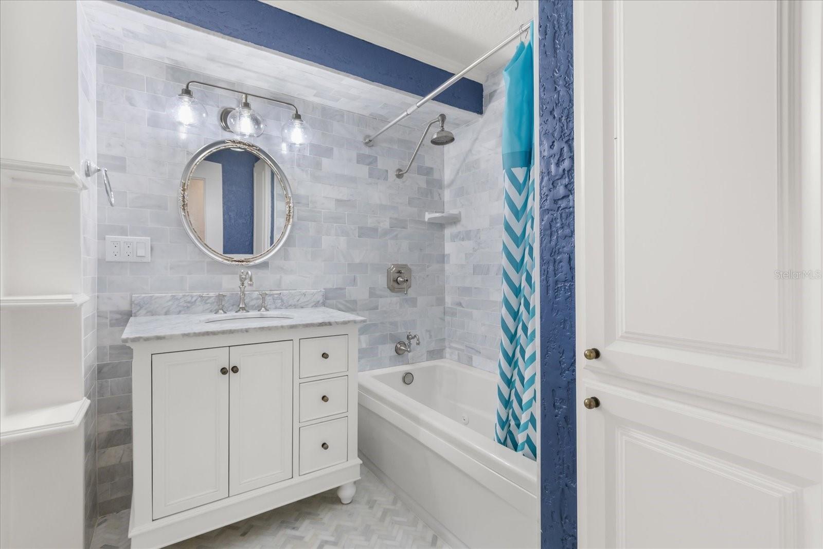 N J TROWELLS ADD/UMATILLA - Residential